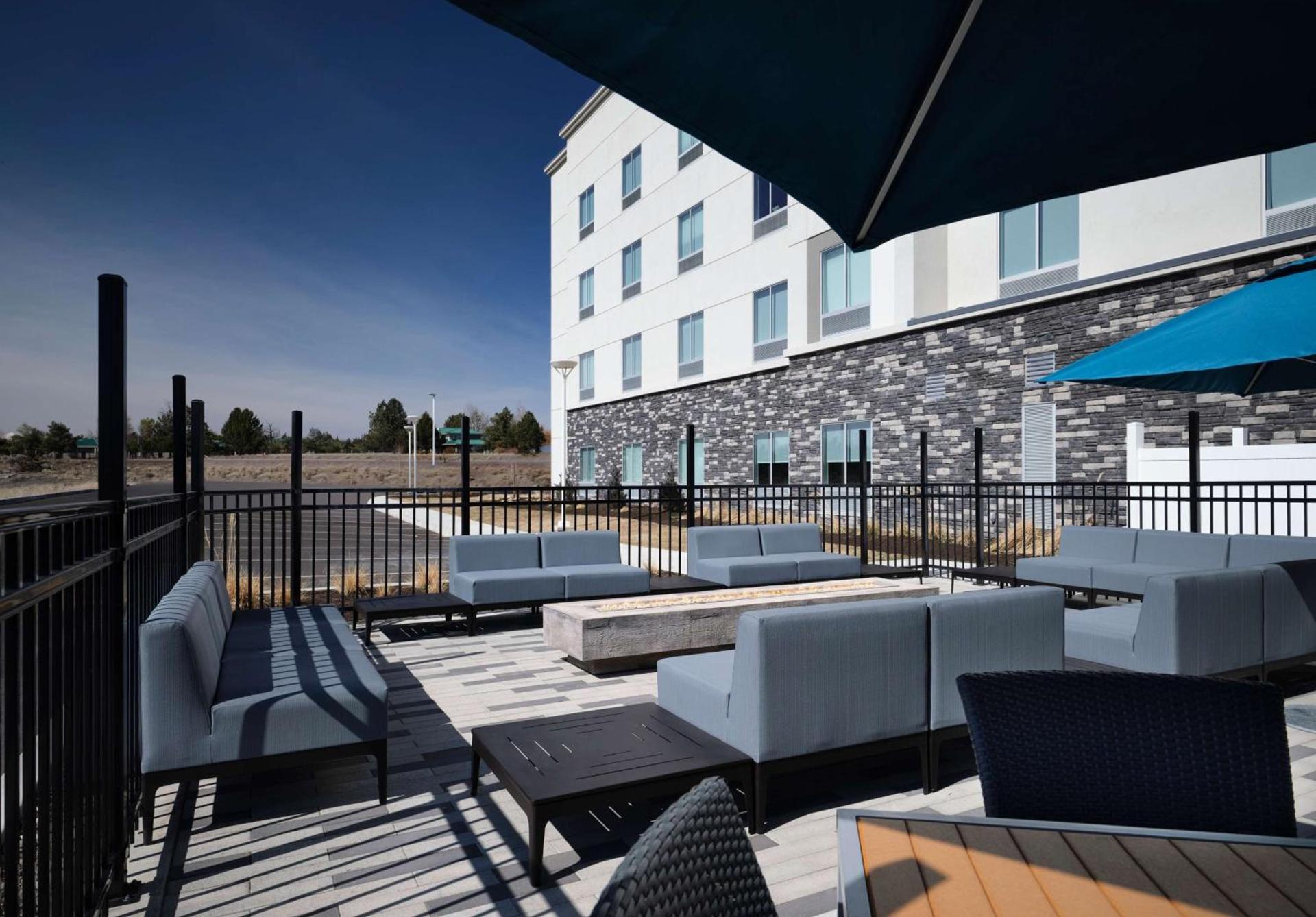 Hampton Inn Redmond Bend Airport photo 4