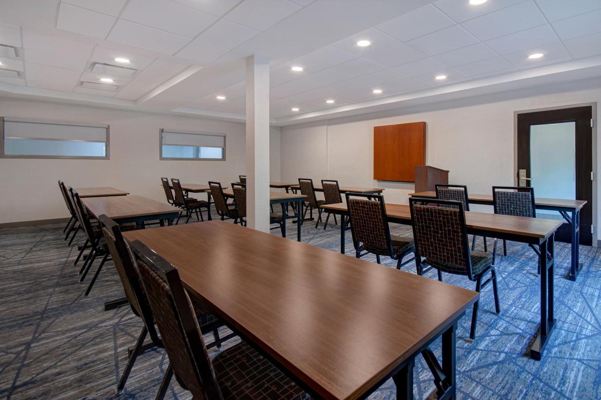 Holiday Inn Express Marietta - Atlanta Northwest by IHG photo 17