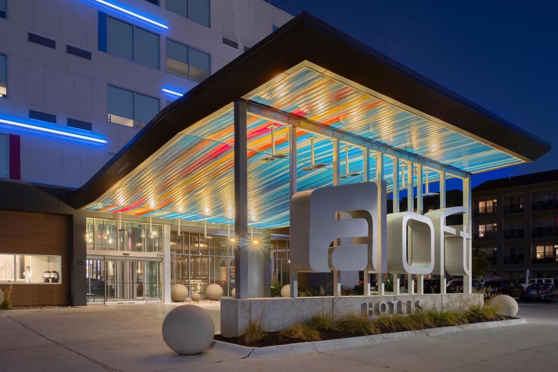 Aloft by Marriott Omaha Aksarben Village photo 2