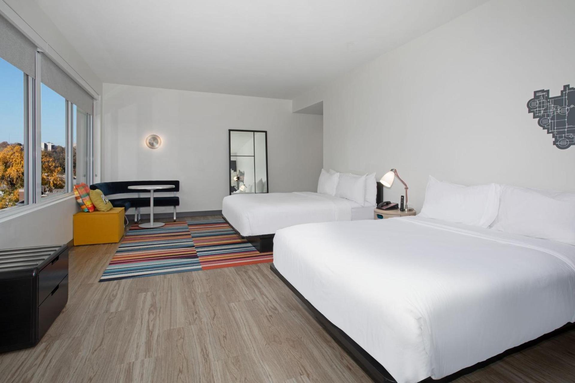 Aloft by Marriott Omaha Aksarben Village photo 5