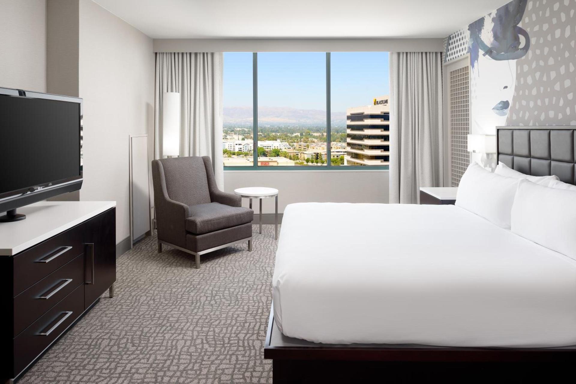 Hilton Woodland Hills/ Los Angeles photo 60