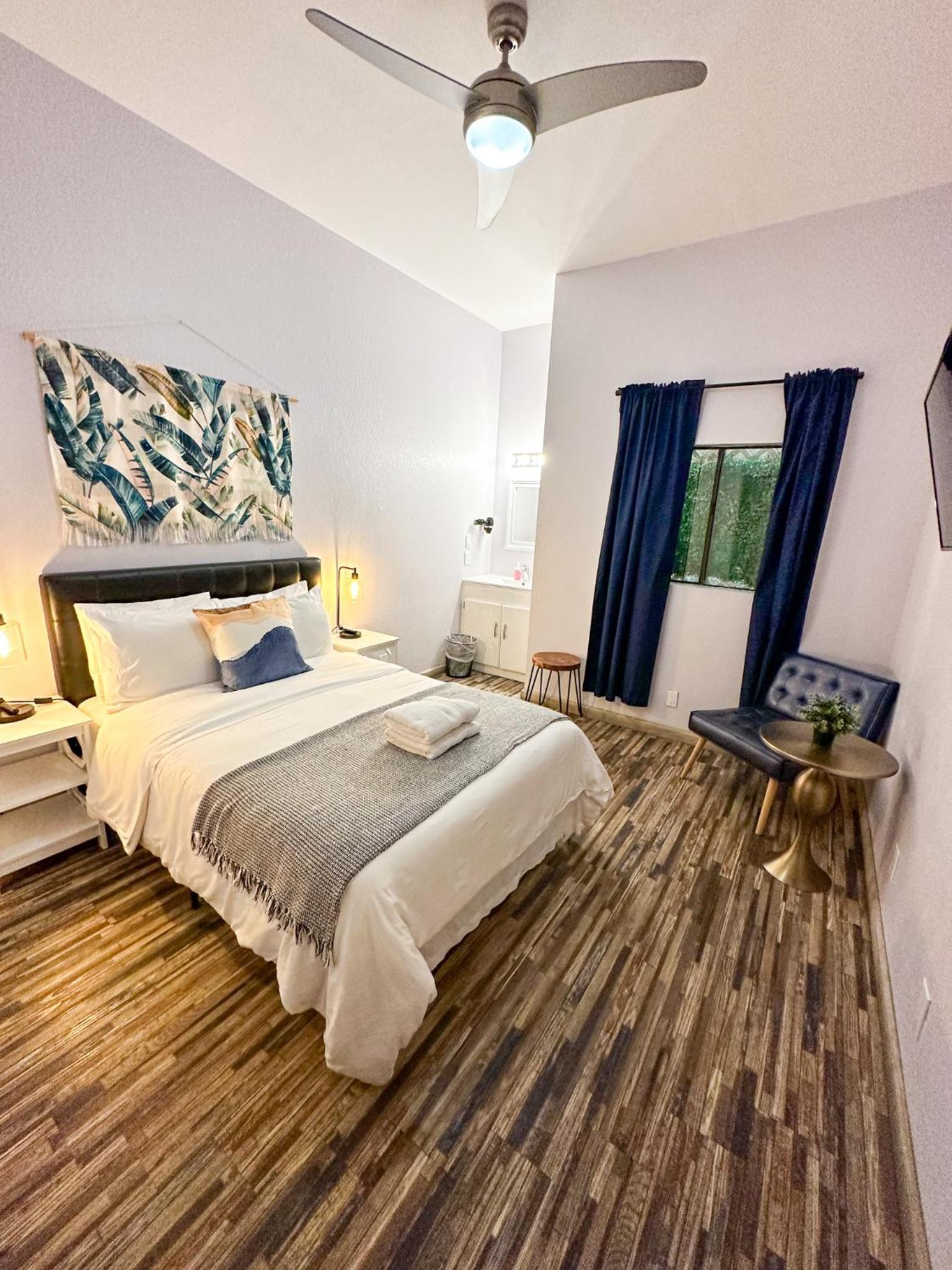 Samesun Venice Beach Hotel & Hostel photo 31
