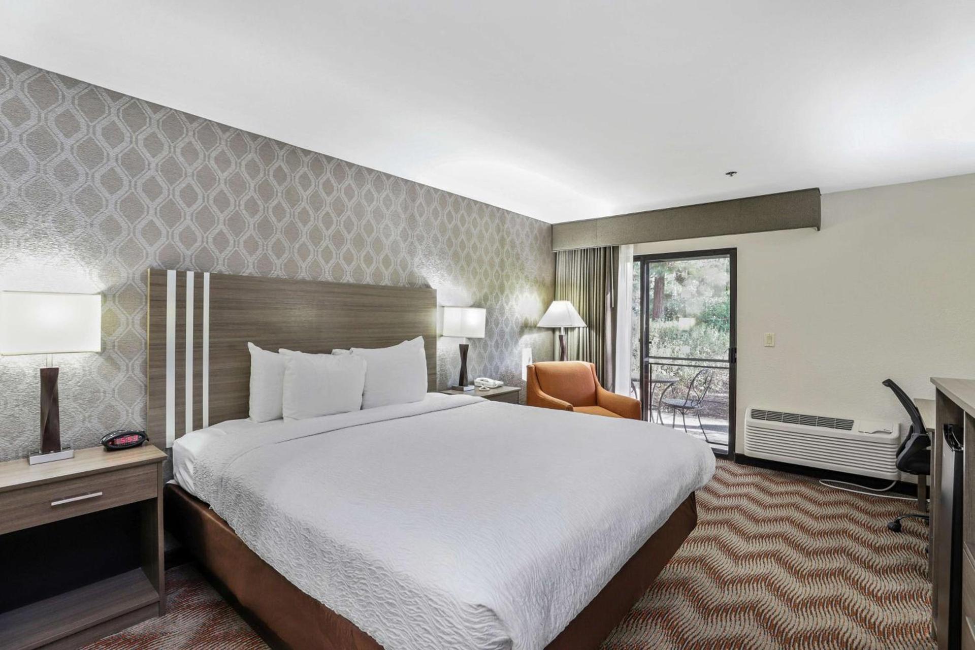 Best Western Plus Sonora Oaks Hotel and Conference Center photo 45