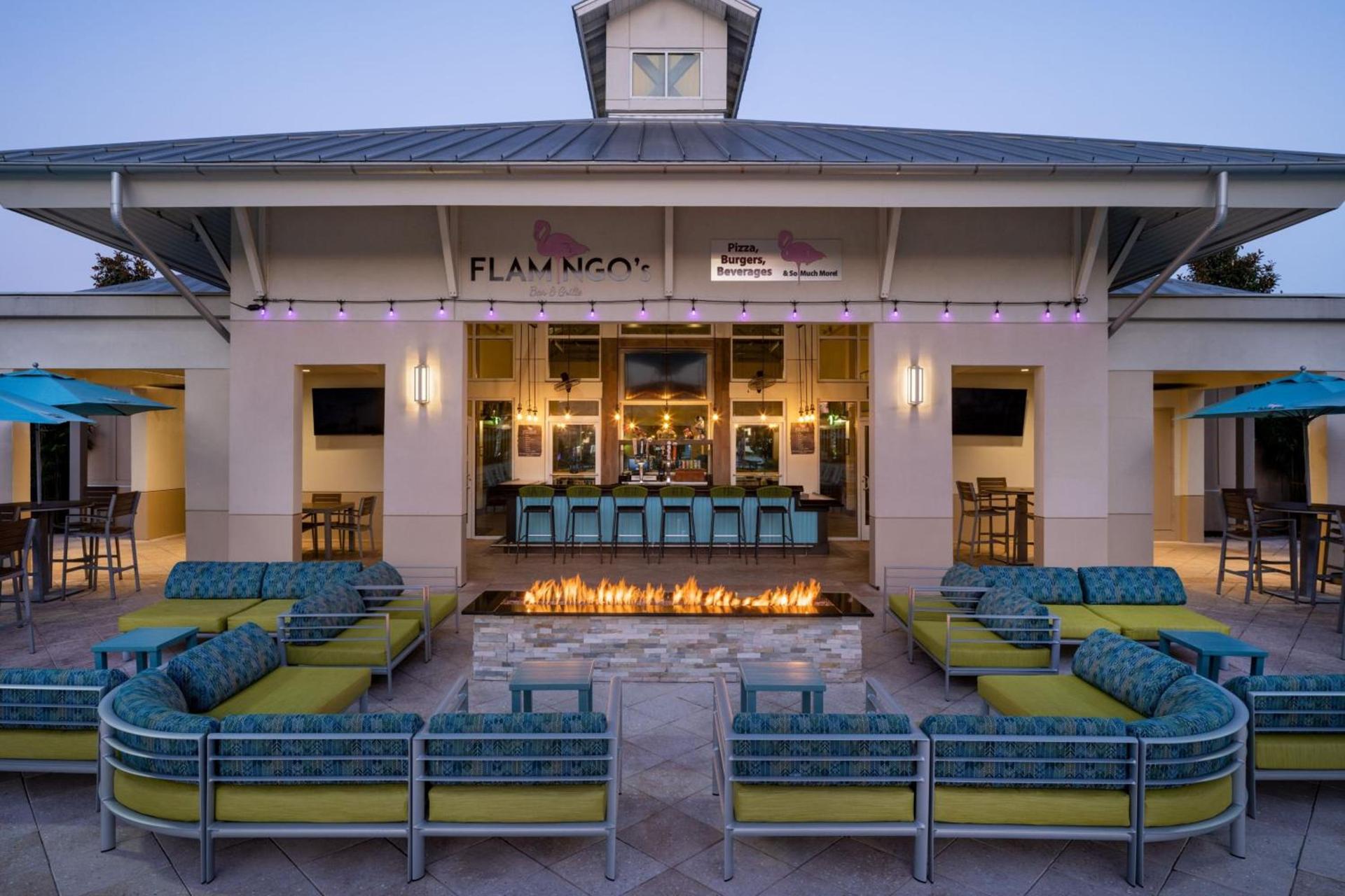 TownePlace Suites Orlando at FLAMINGO CROSSINGS Town Center, Western Entrance photo 35