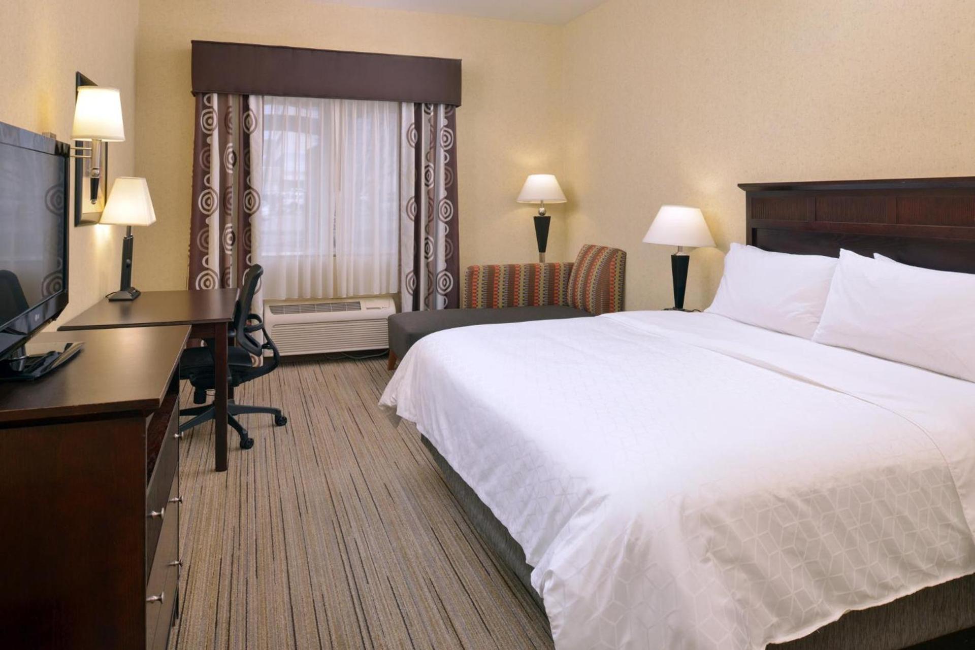 Holiday Inn Express & Suites Nampa - Idaho Center by IHG photo 40