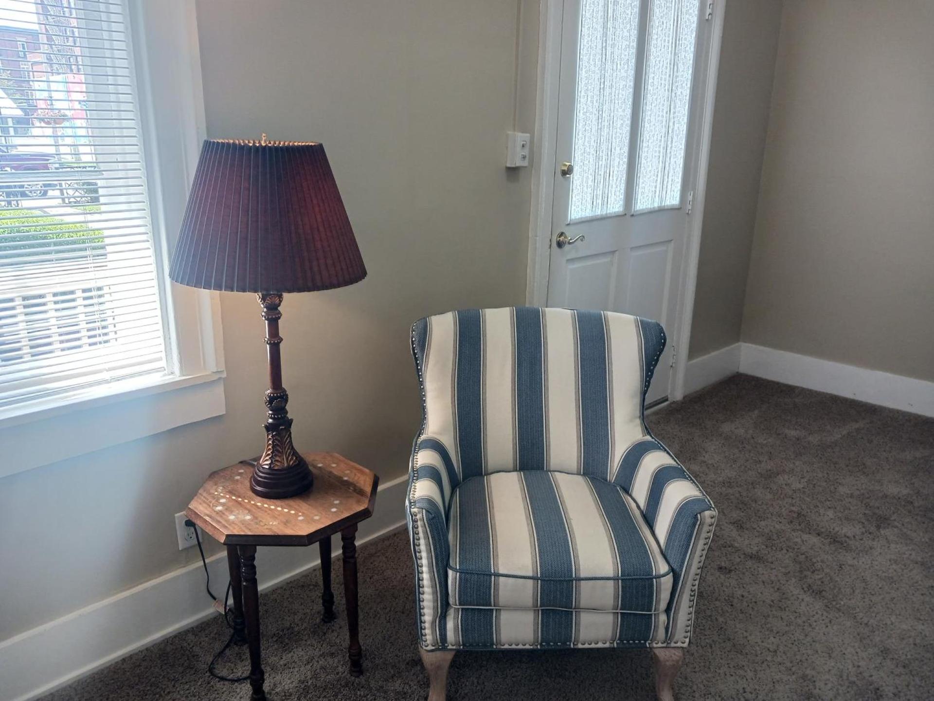 Lee House Inn photo 25