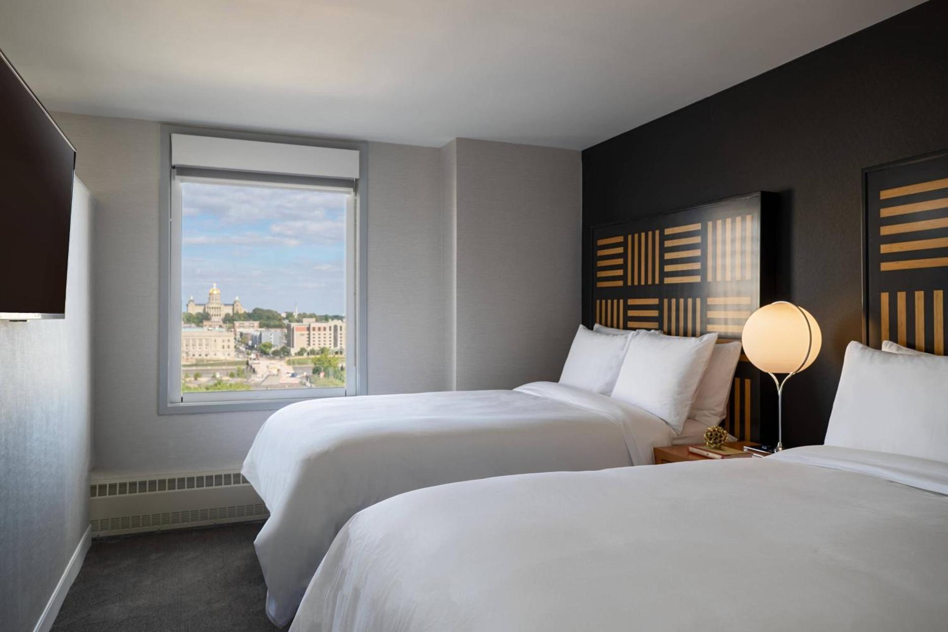 Renaissance Des Moines Savery Hotel photo 25