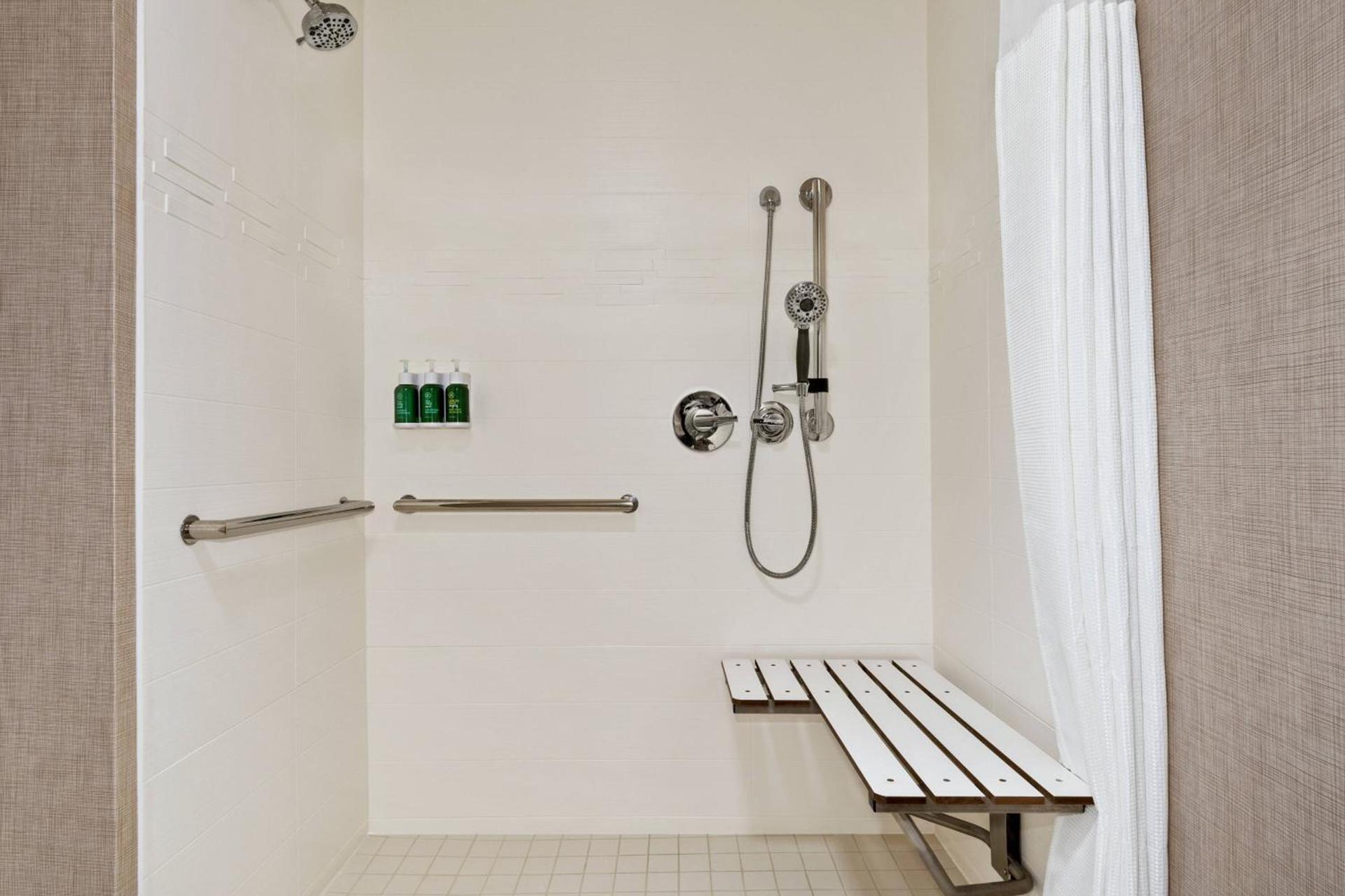 Residence Inn by Marriott Deptford photo 23