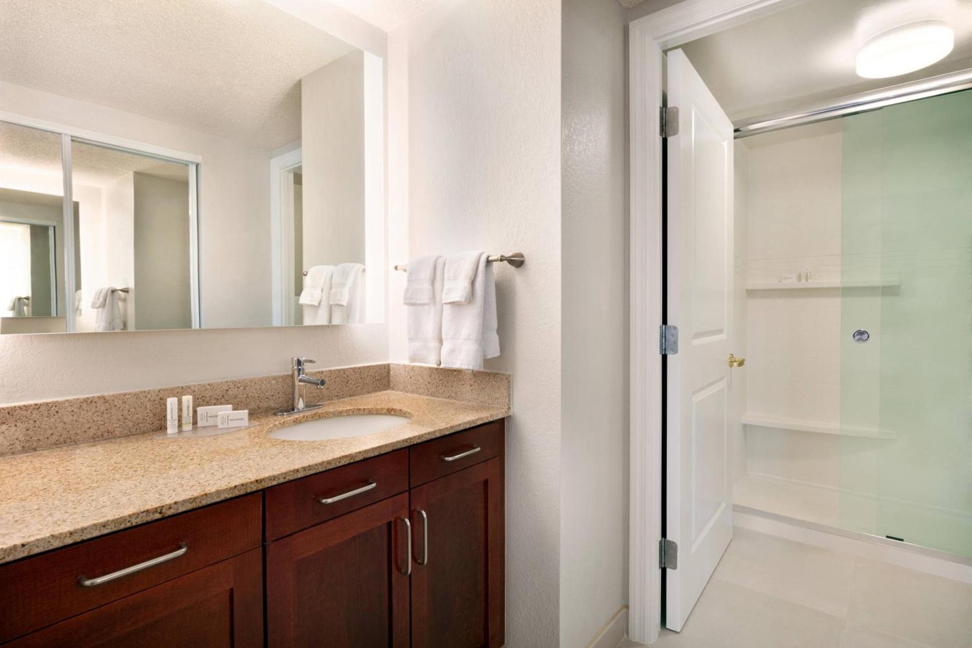 Residence Inn by Marriott Baltimore Downtown/ Inner Harbor photo 32