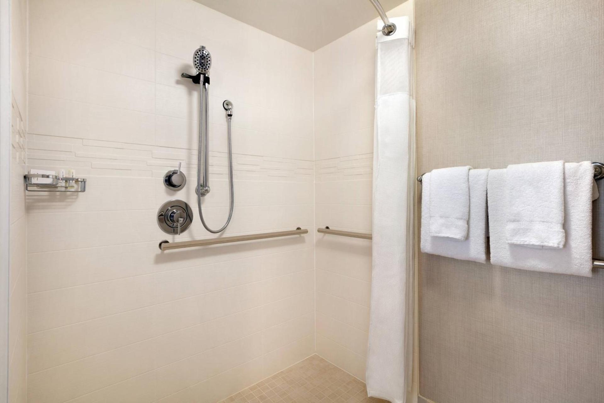 Residence Inn by Marriott Baltimore Downtown/ Inner Harbor photo 31