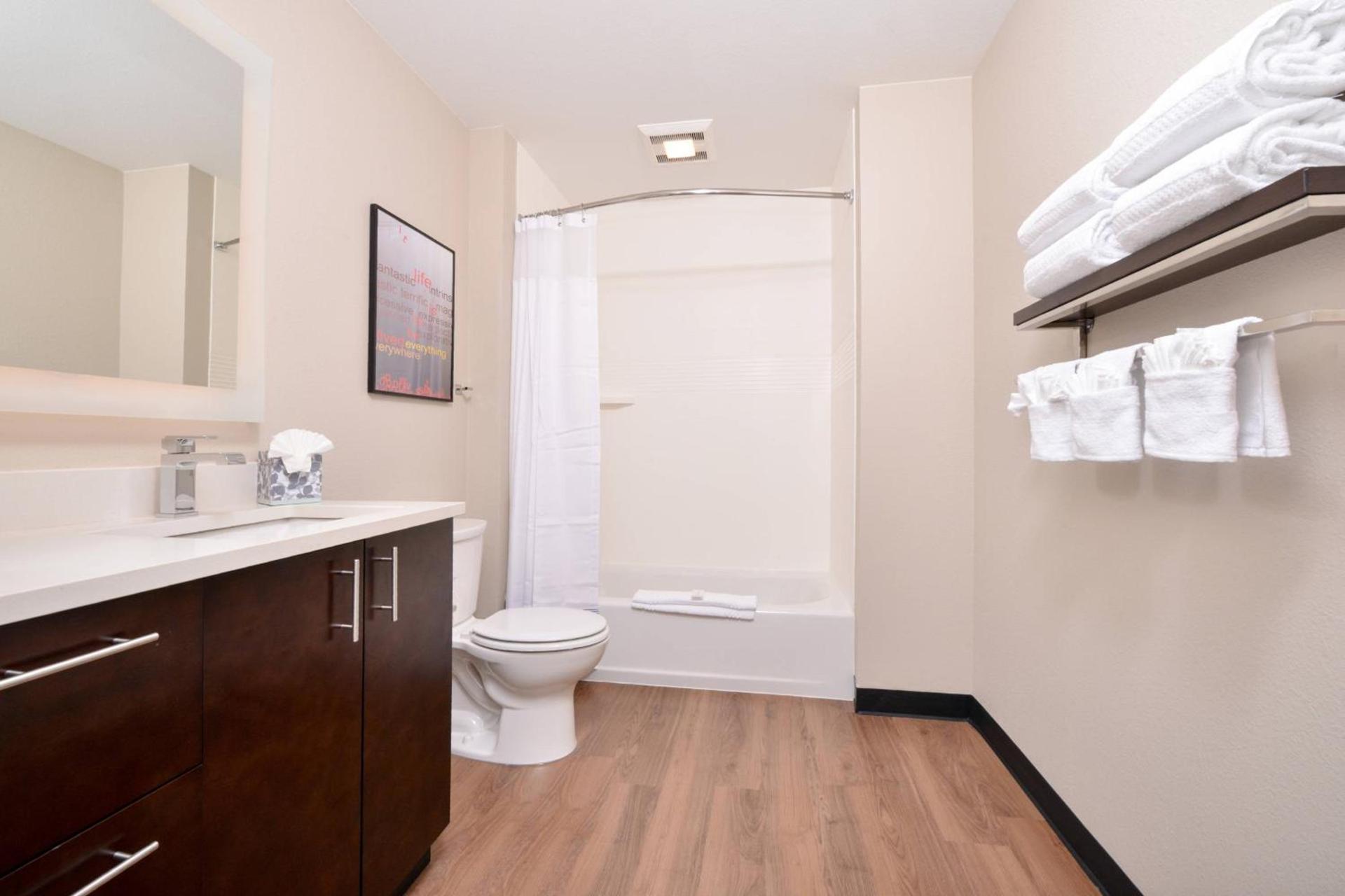 TownePlace Suites by Marriott Ontario Chino Hills photo 14