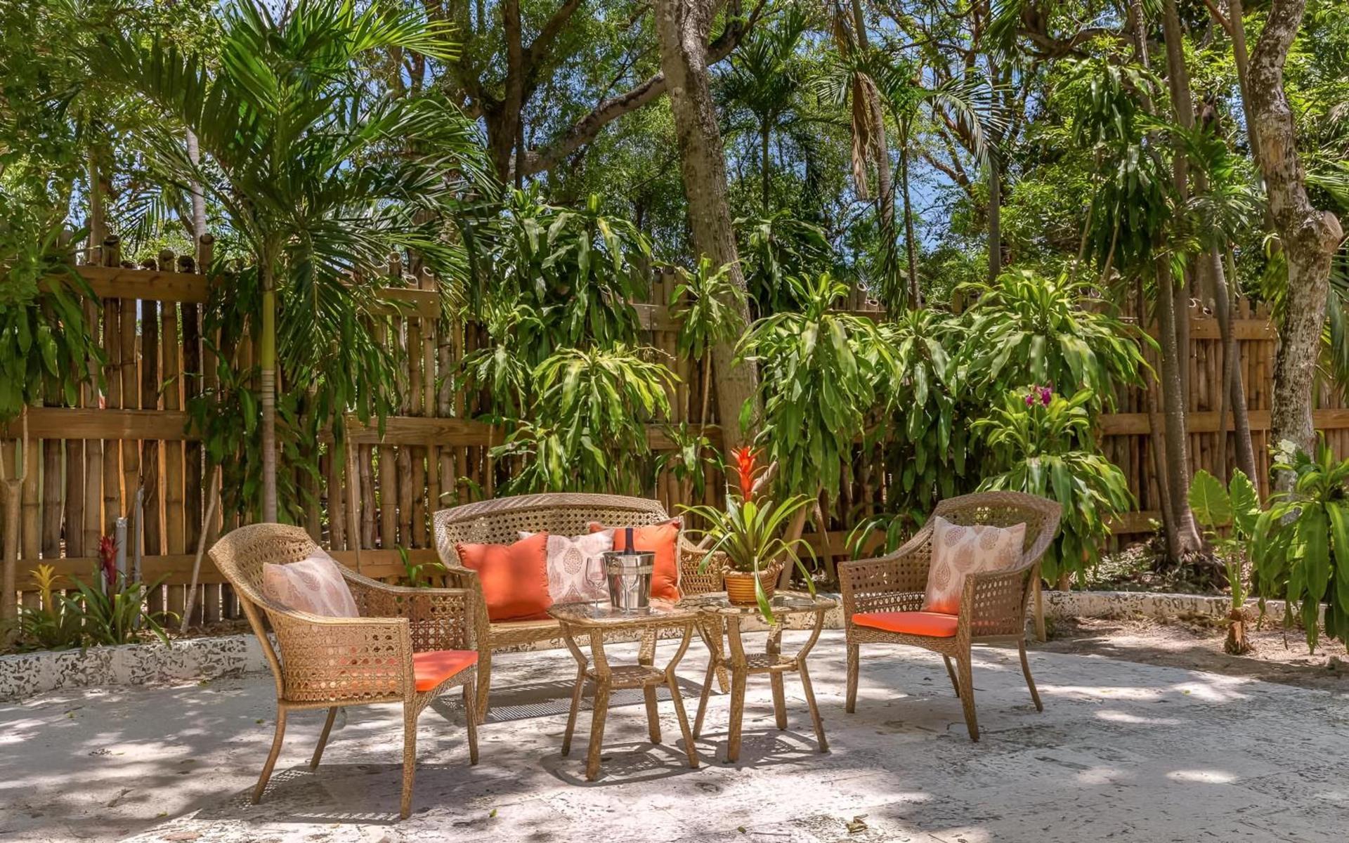 Largo Resort photo 18