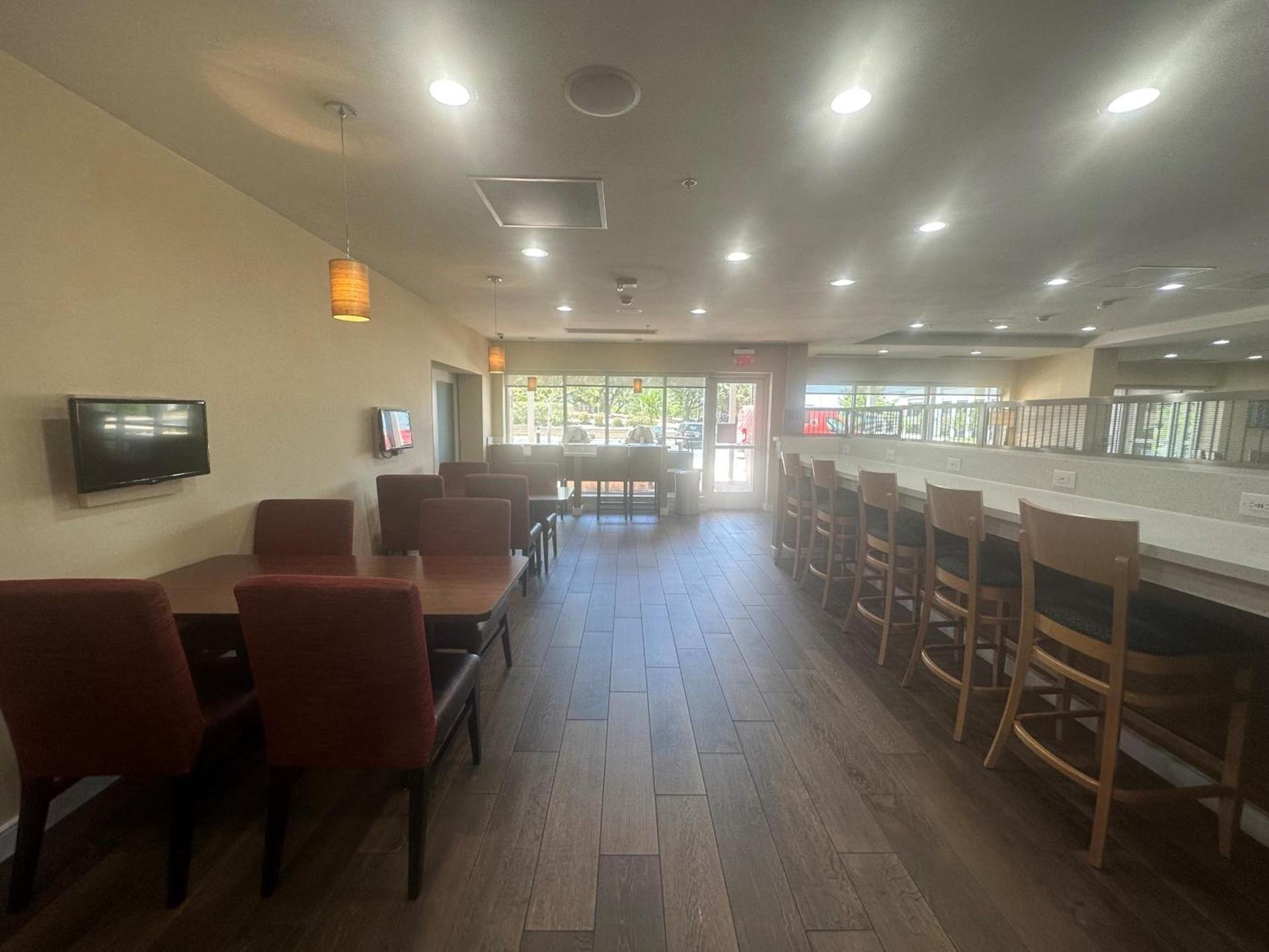TownePlace Suites by Marriott San Antonio Westover Hills photo 4