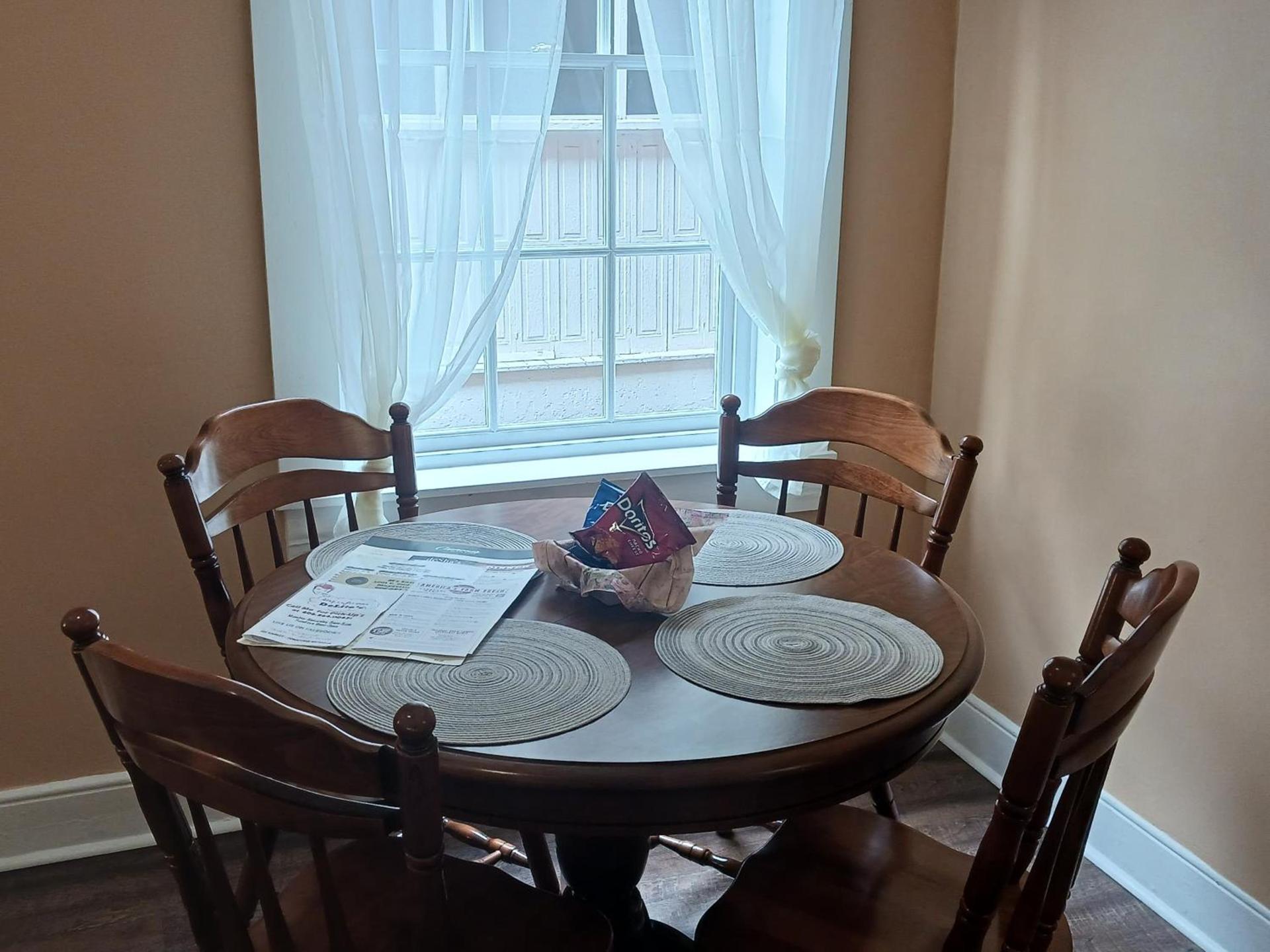 Lee House Inn photo 28