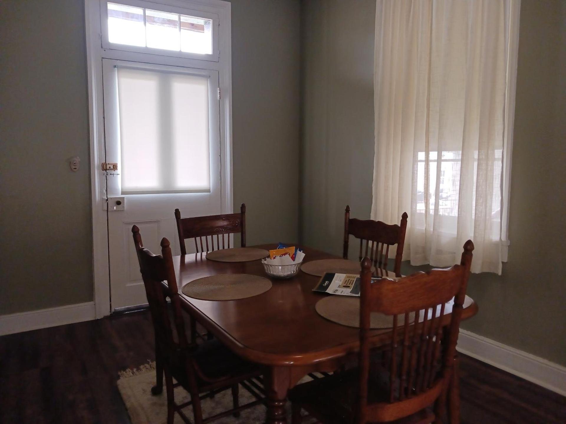 Lee House Inn photo 32