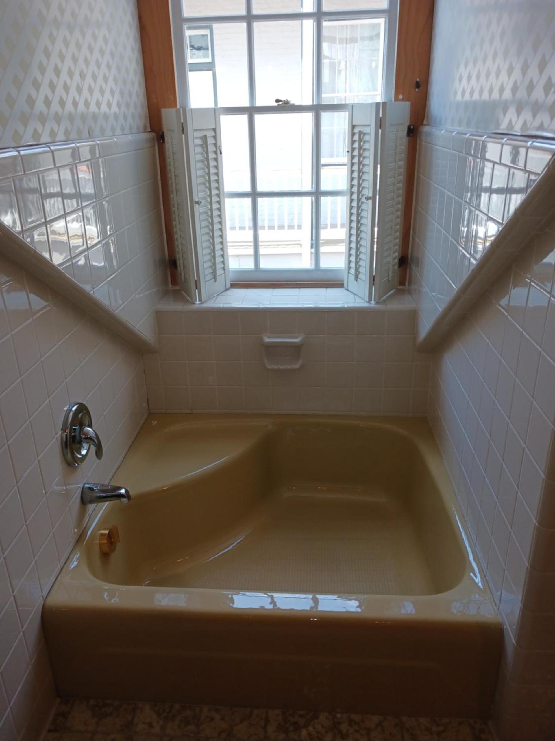 Lee House Inn photo 35