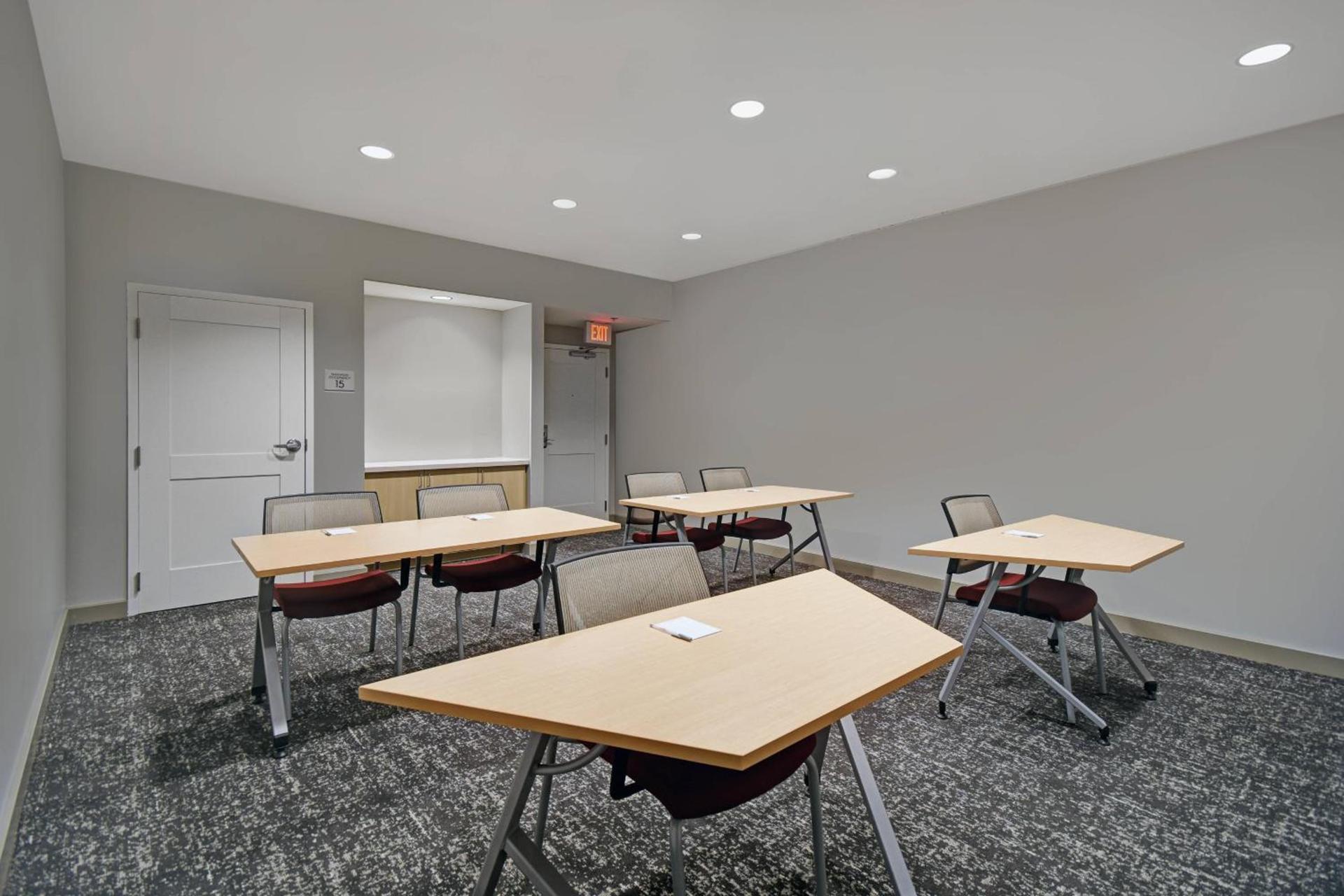 TownePlace Suites by Marriott Fall River Westport photo 39