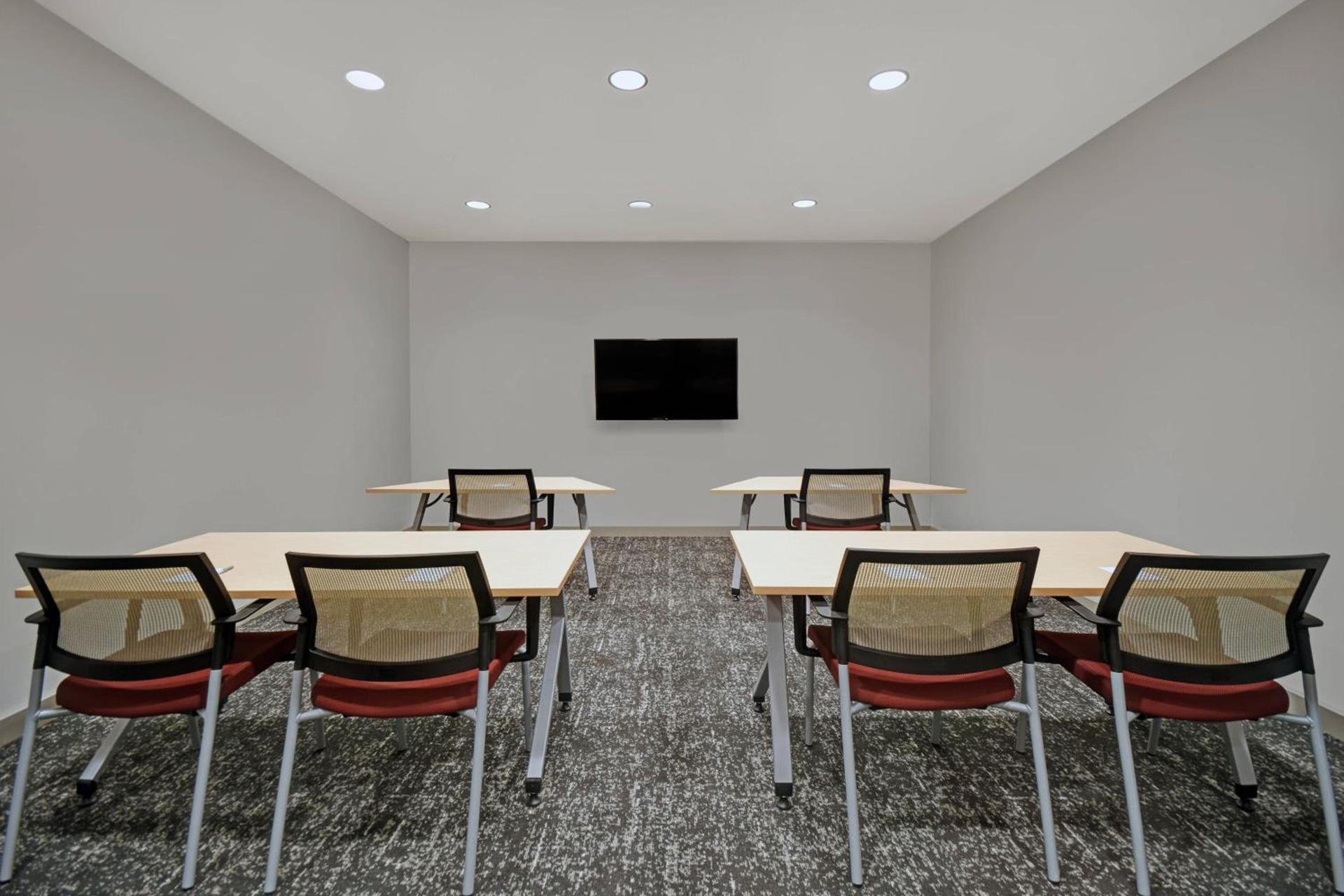 TownePlace Suites by Marriott Fall River Westport photo 40