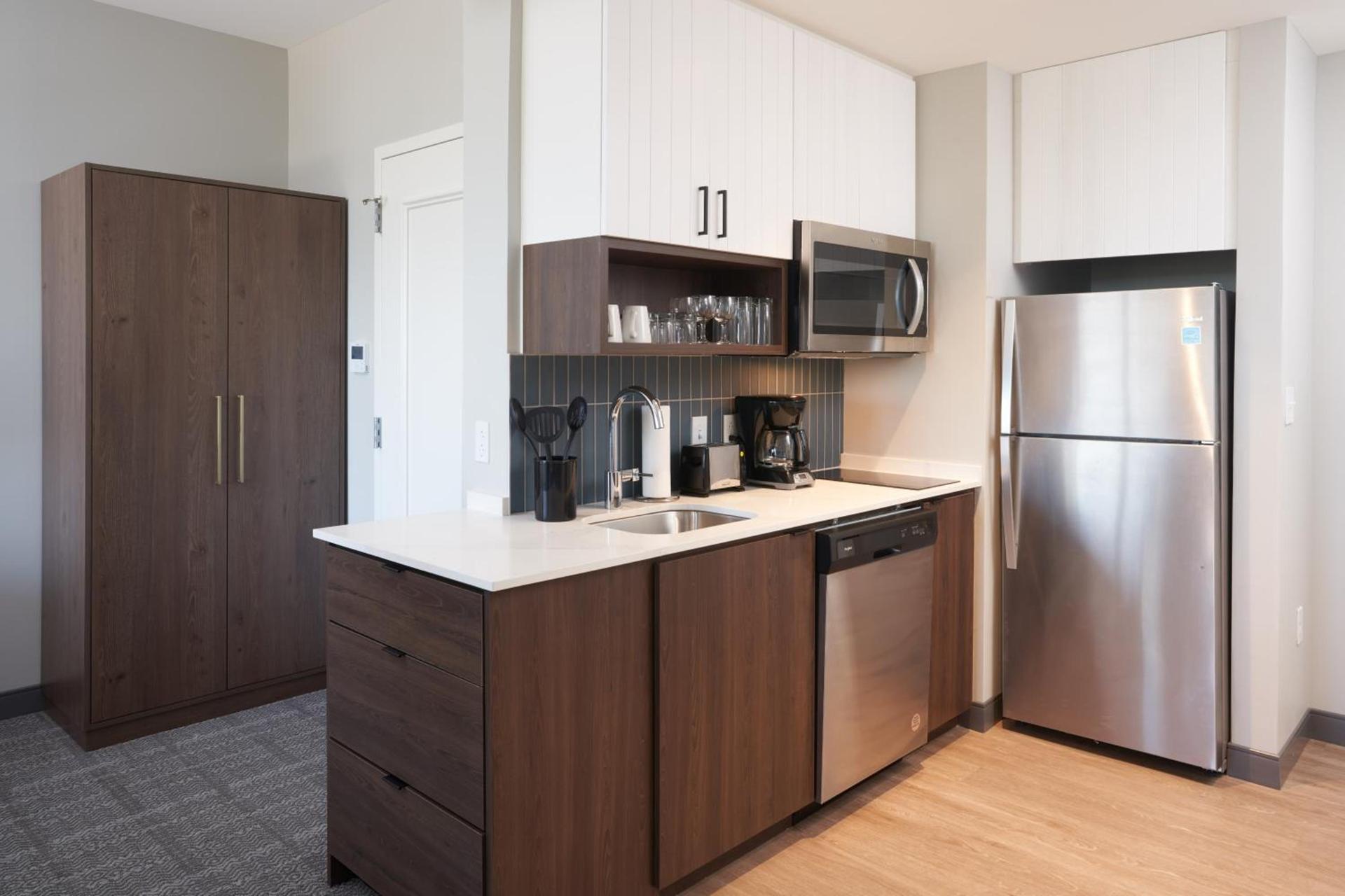 Staybridge Suites Wilmington Downtown by IHG photo 41