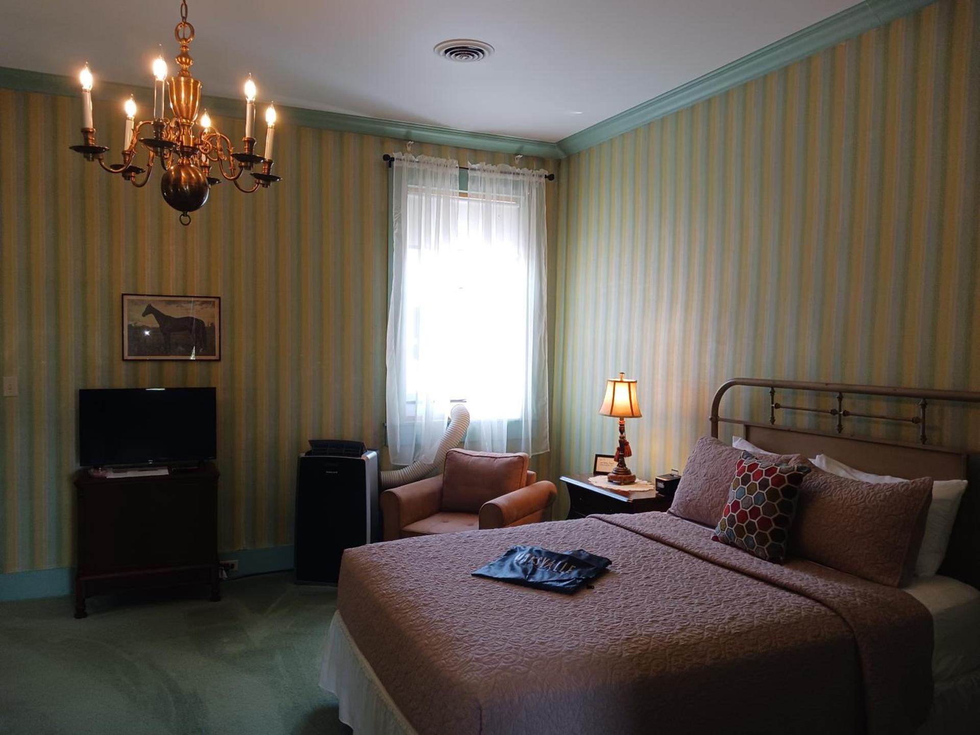 Lee House Inn photo 39