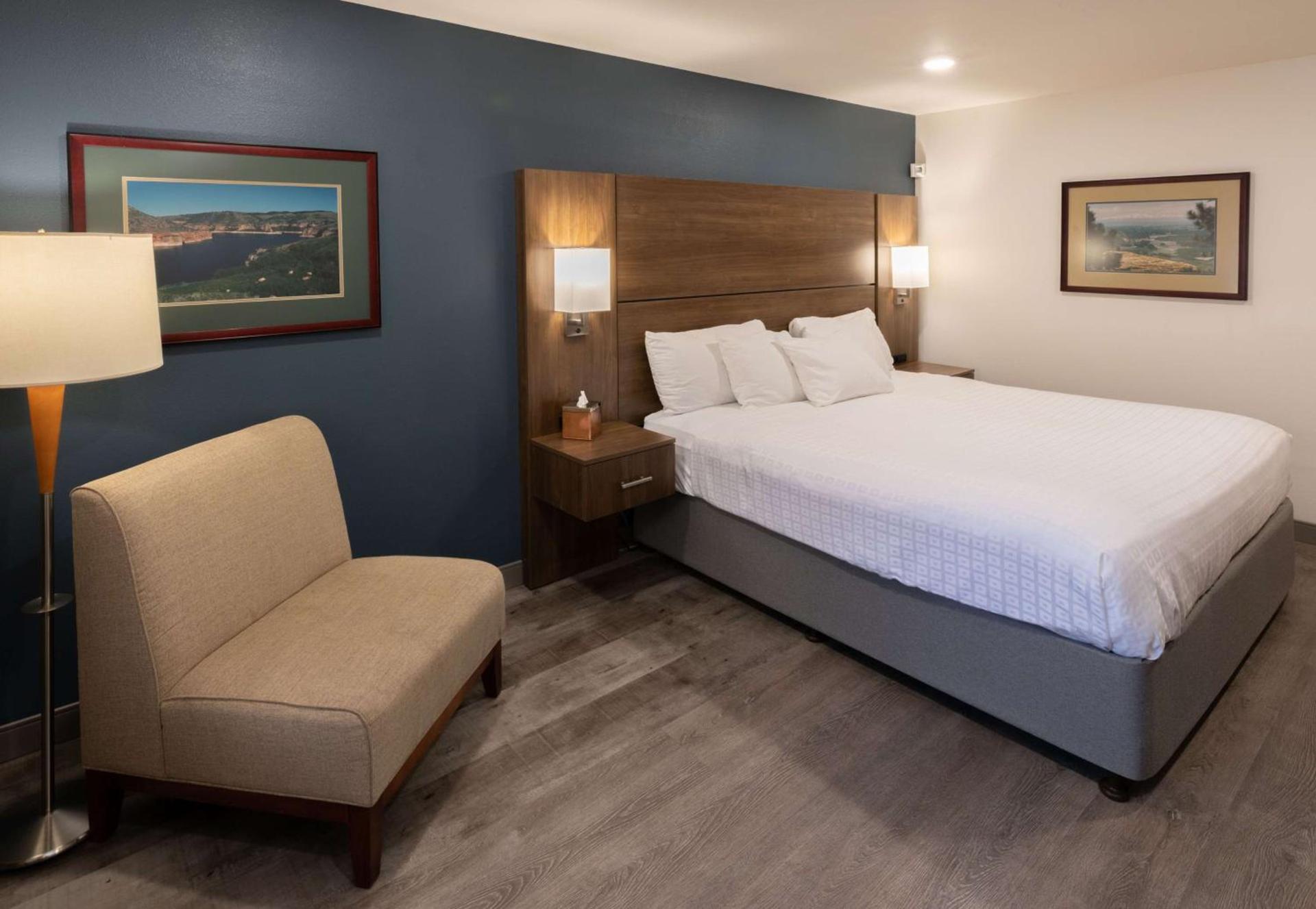 Best Western Plus Clocktower Inn photo 12