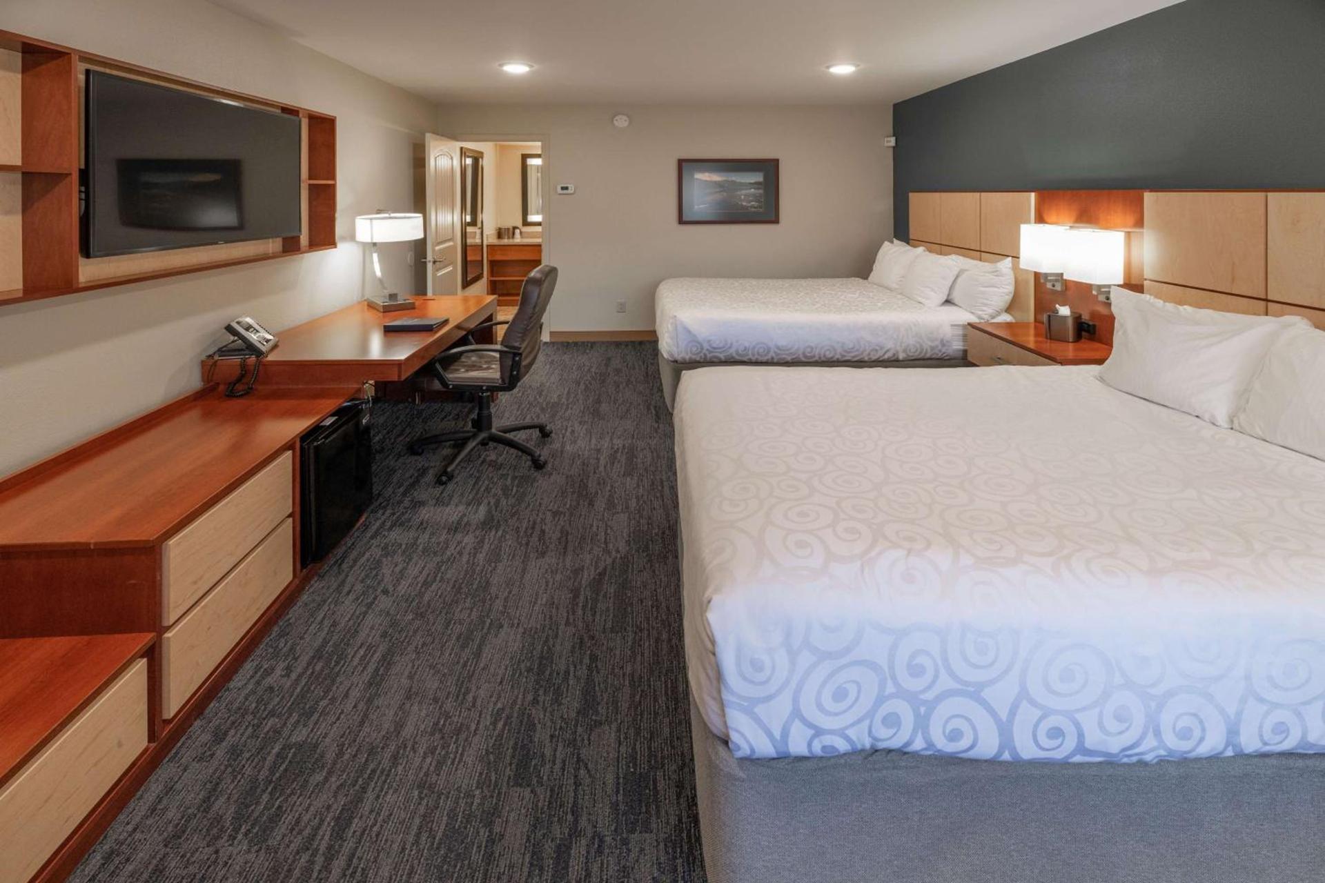 Best Western Plus Clocktower Inn photo 20