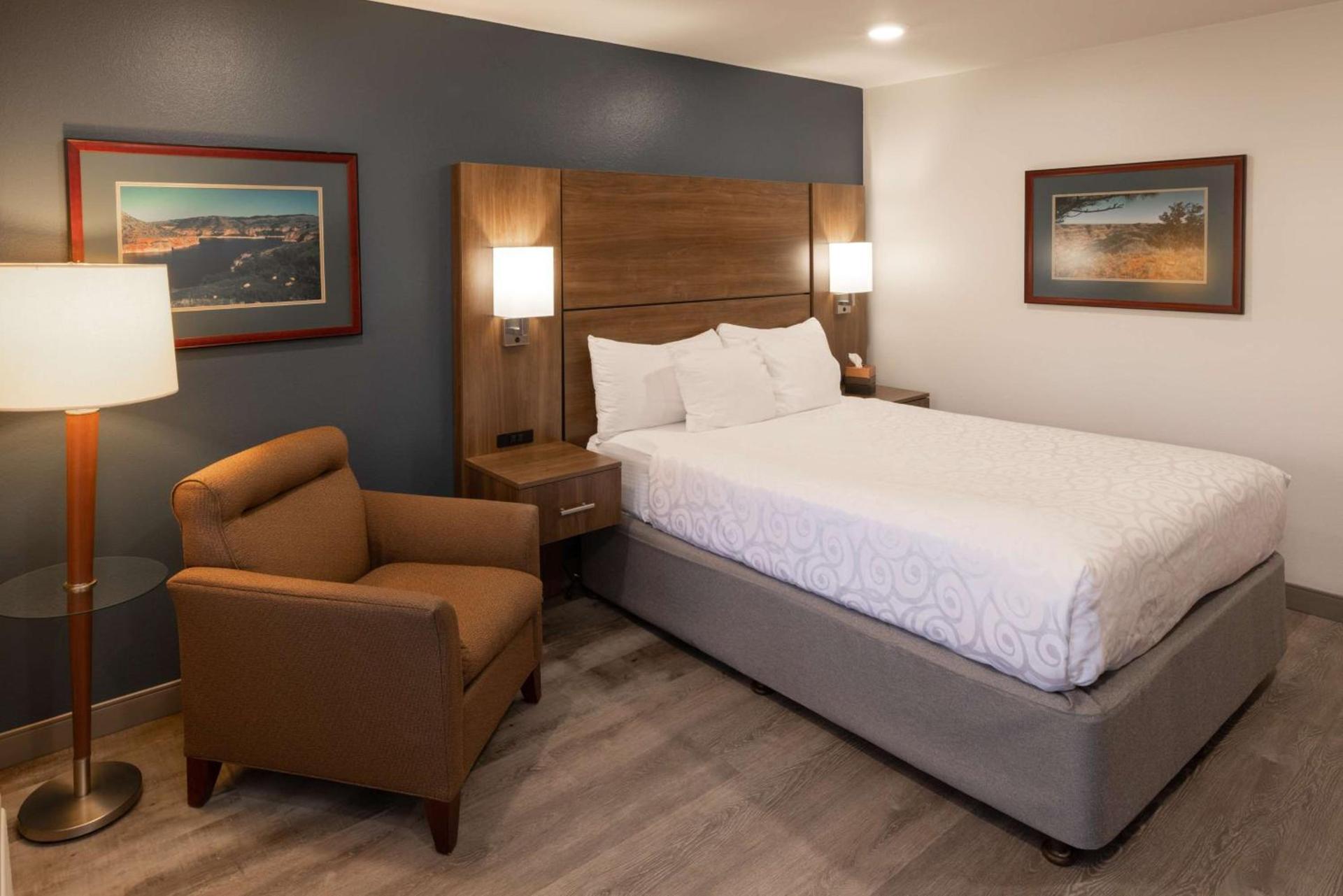 Best Western Plus Clocktower Inn photo 21