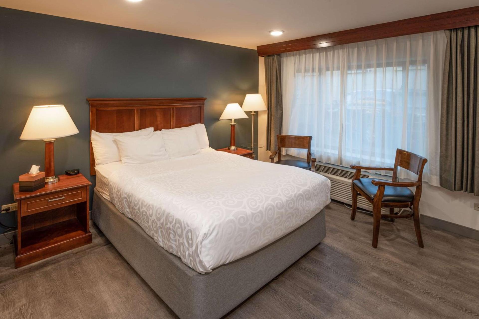 Best Western Plus Clocktower Inn photo 25
