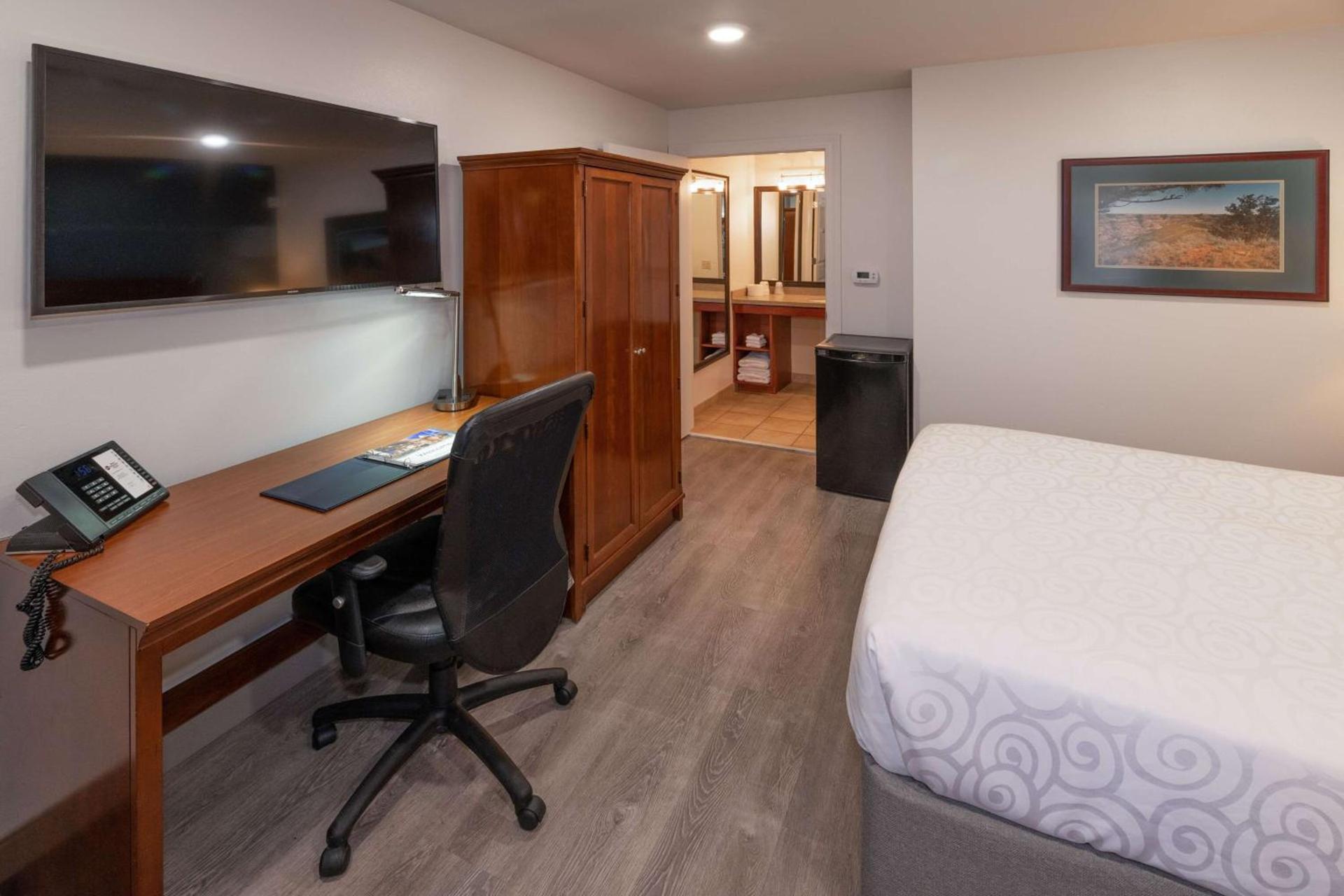 Best Western Plus Clocktower Inn photo 28
