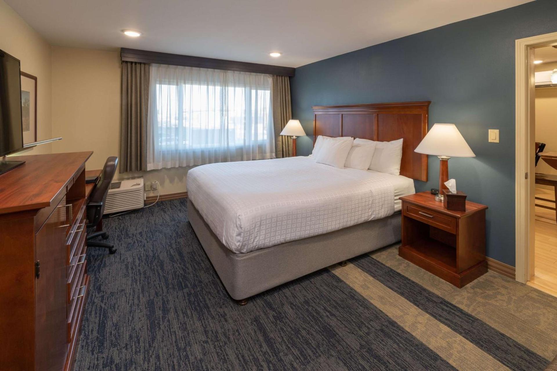 Best Western Plus Clocktower Inn photo 31