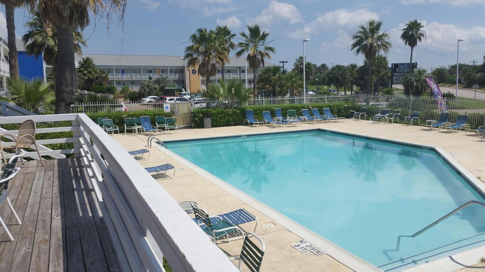 Inn at the Waterpark photo 2