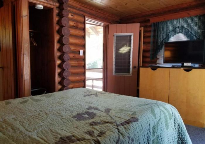 Seven Dwarfs Motel & Cabins photo 21