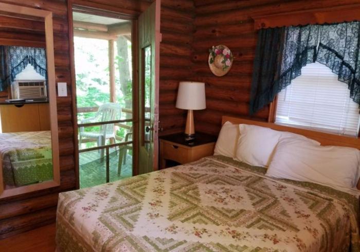 Seven Dwarfs Motel & Cabins photo 13