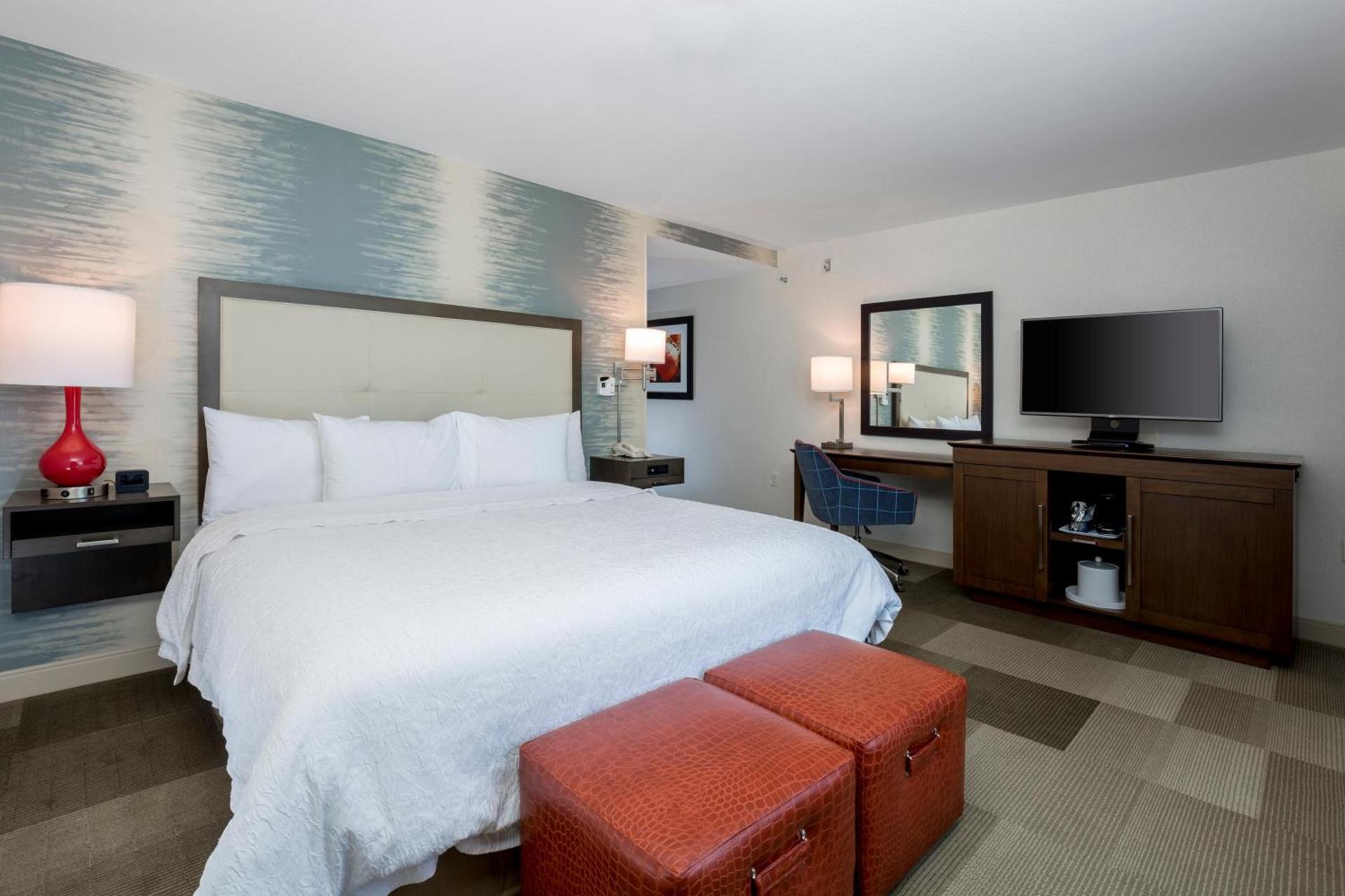 Hampton Inn & Suites San Diego-Poway photo 26