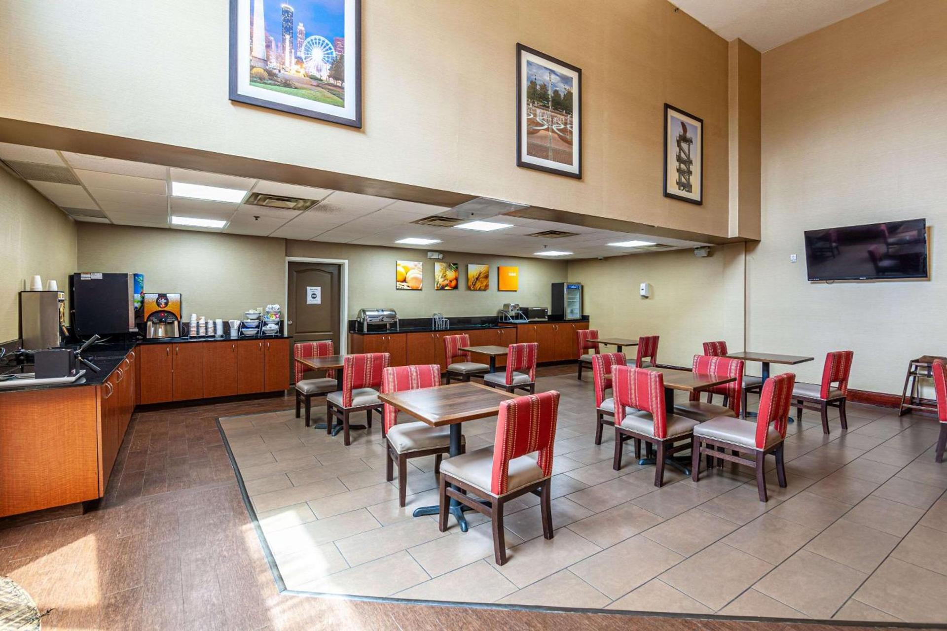 Comfort Suites Morrow- Atlanta South photo 19