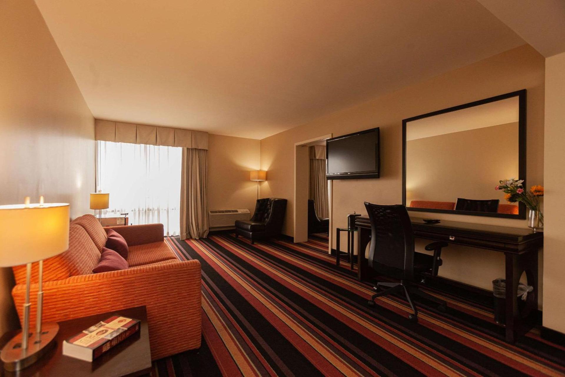 Wyndham New Orleans Airport & Conference Center photo 60