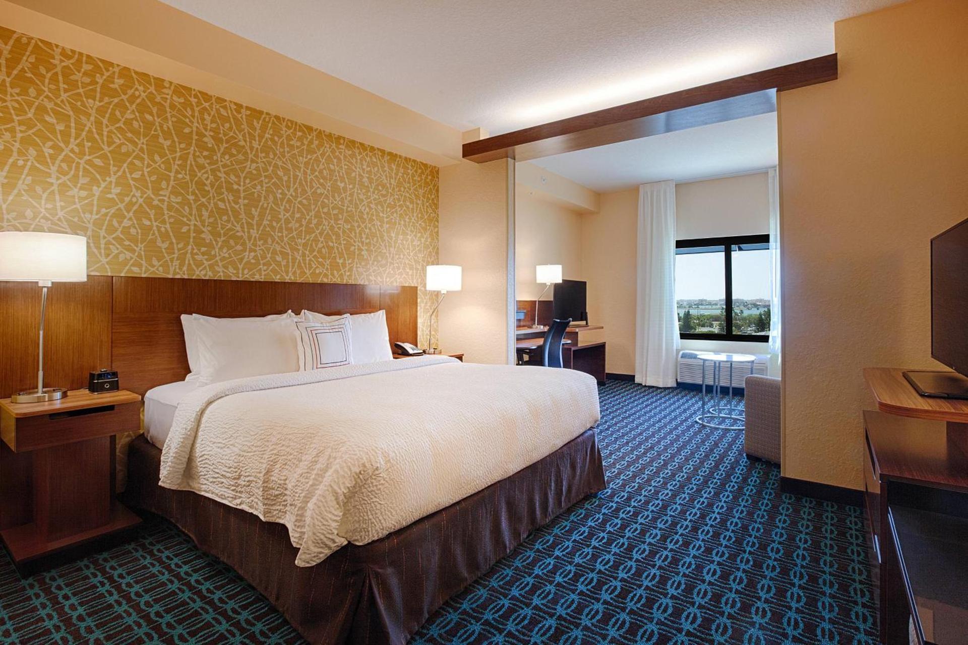 Fairfield Inn & Suites by Marriott Clearwater Beach photo 13