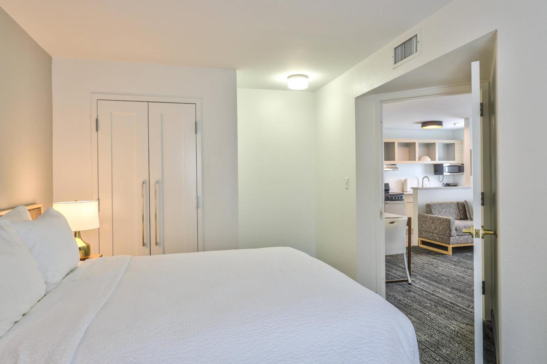 MainStay Suites photo 18