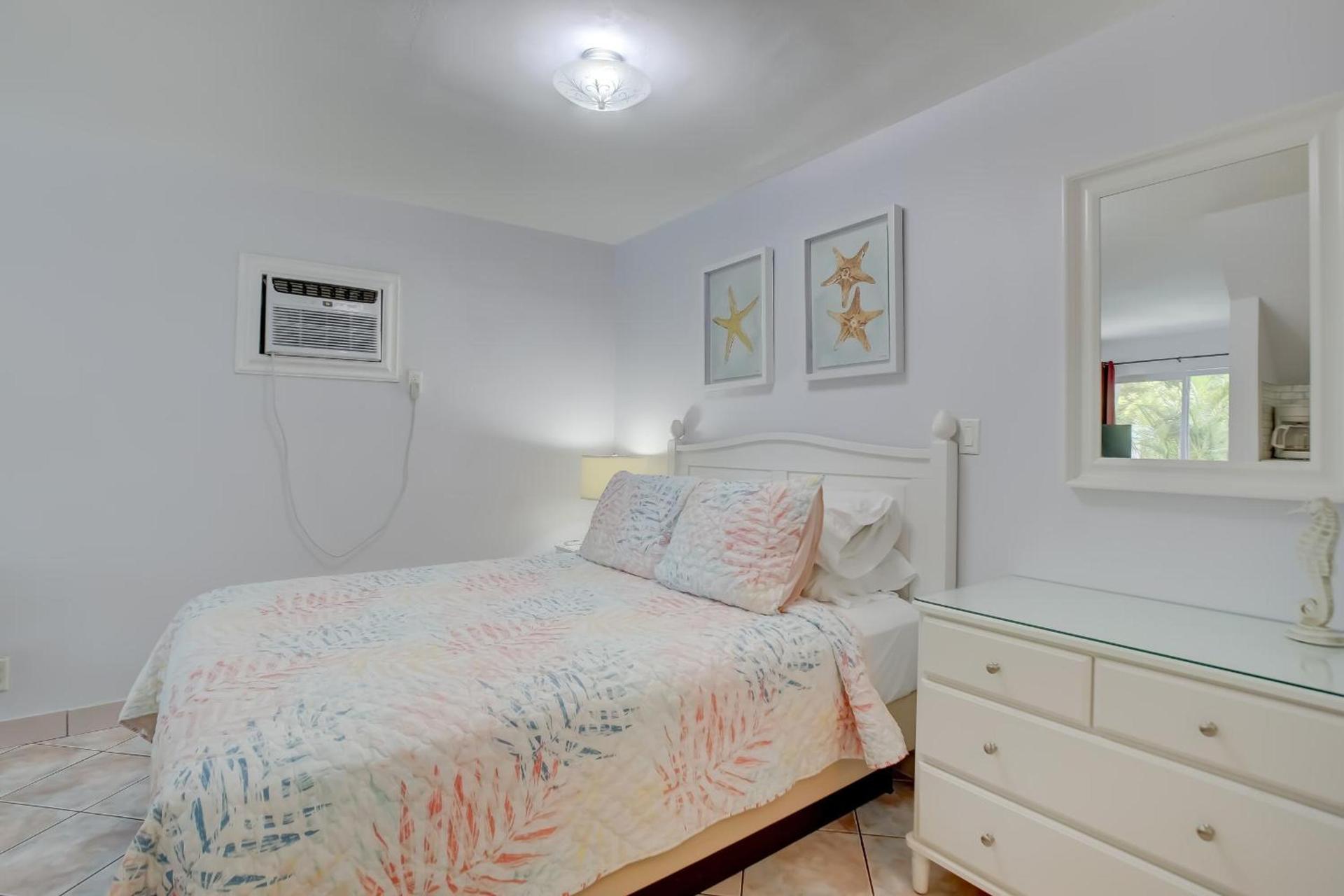 Seahorse Guesthouse photo 82