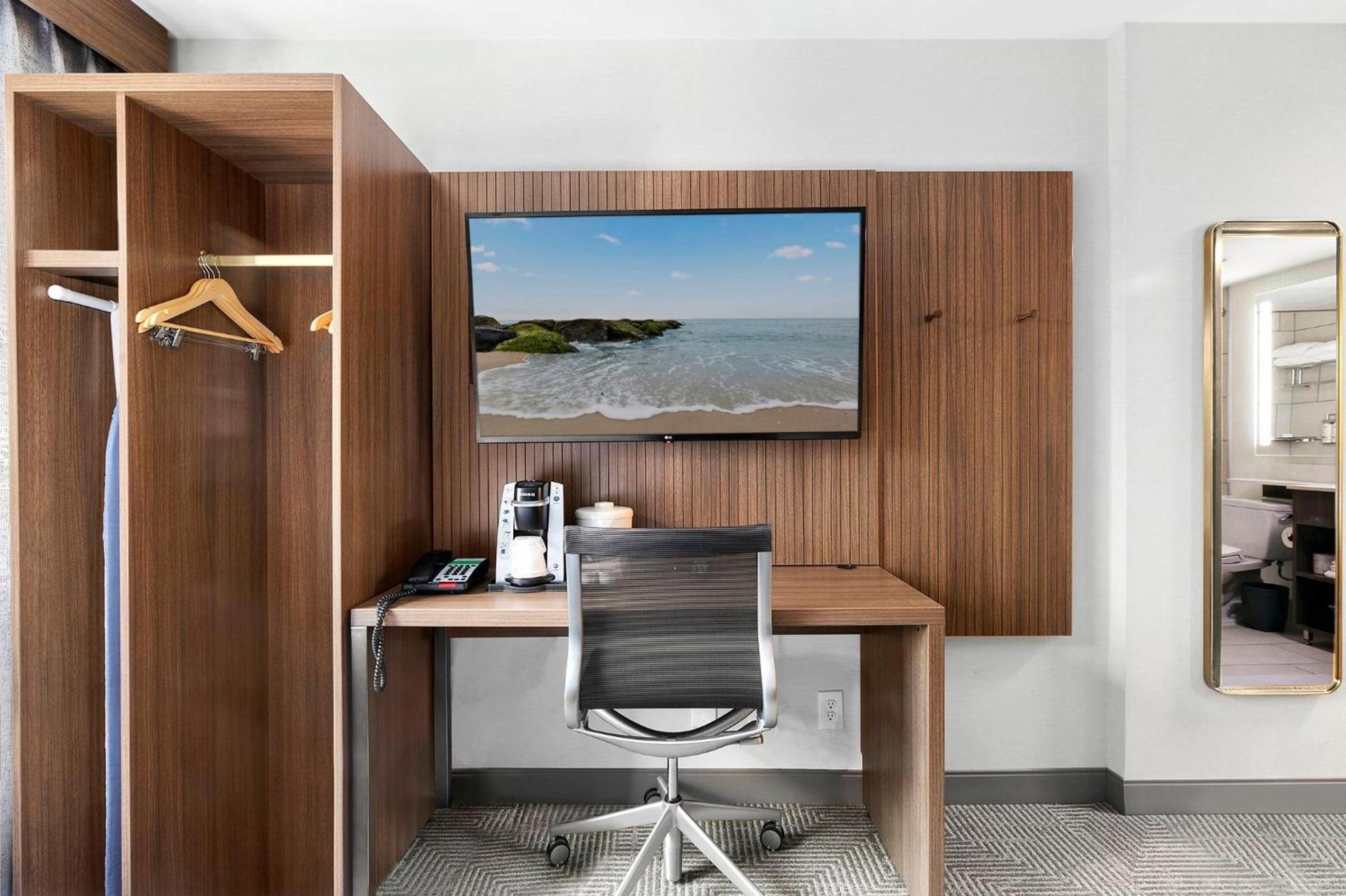 Holiday Inn Manhattan 6th Ave - Chelsea by IHG photo 18