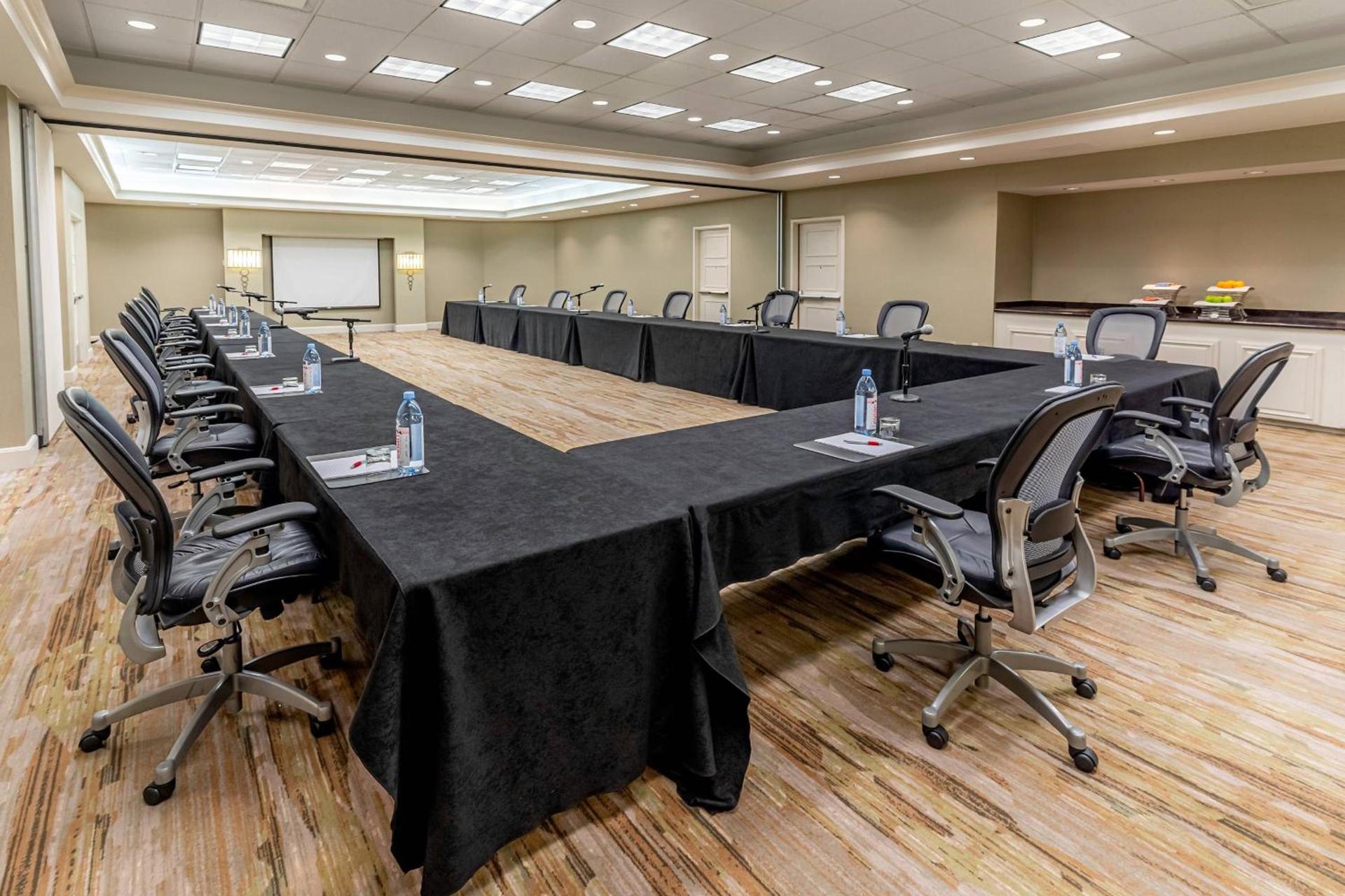 Dallas-Addison Marriott Quorum by the Galleria photo 56