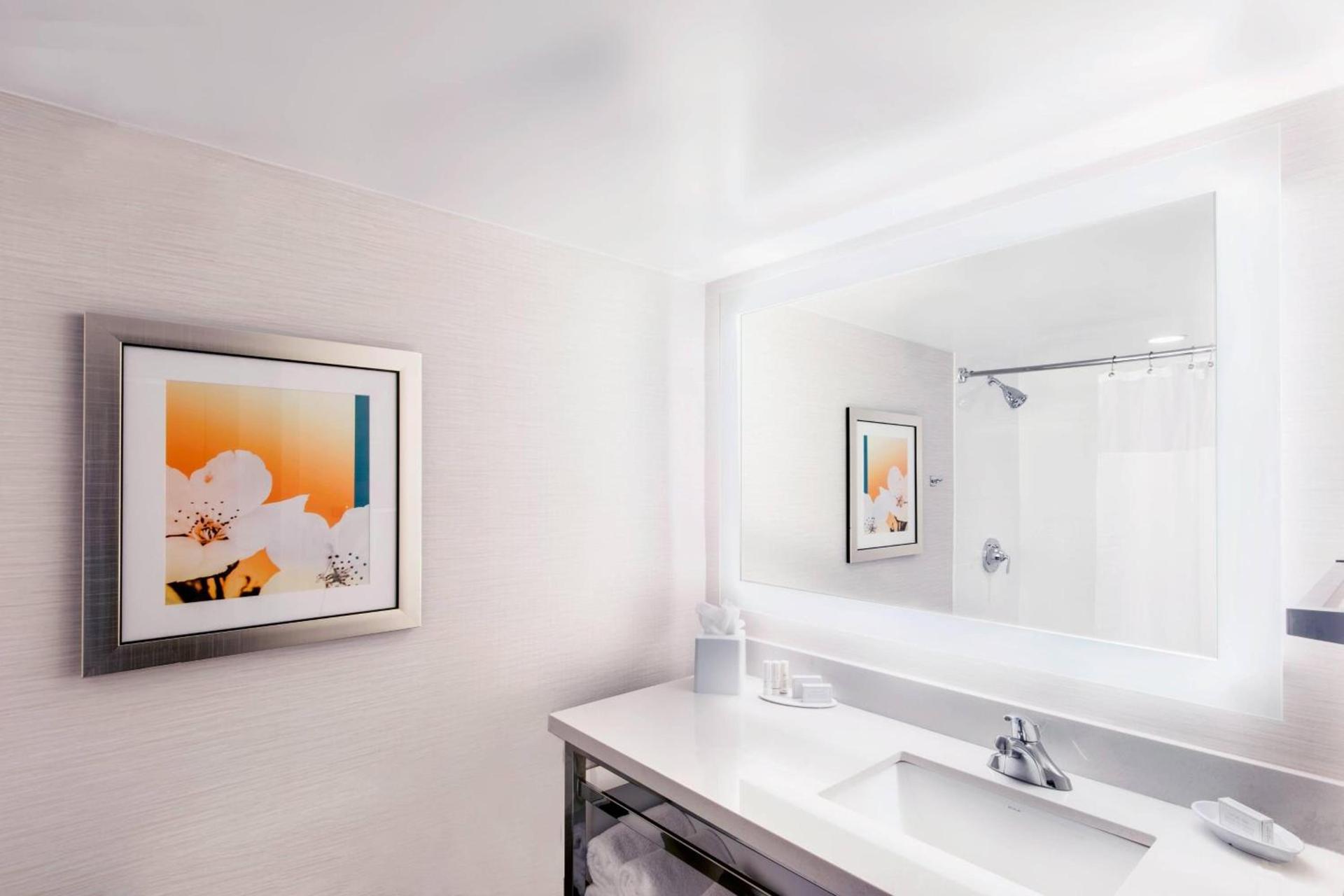 Fairfield Inn & Suites by Marriott Charlotte Uptown photo 12