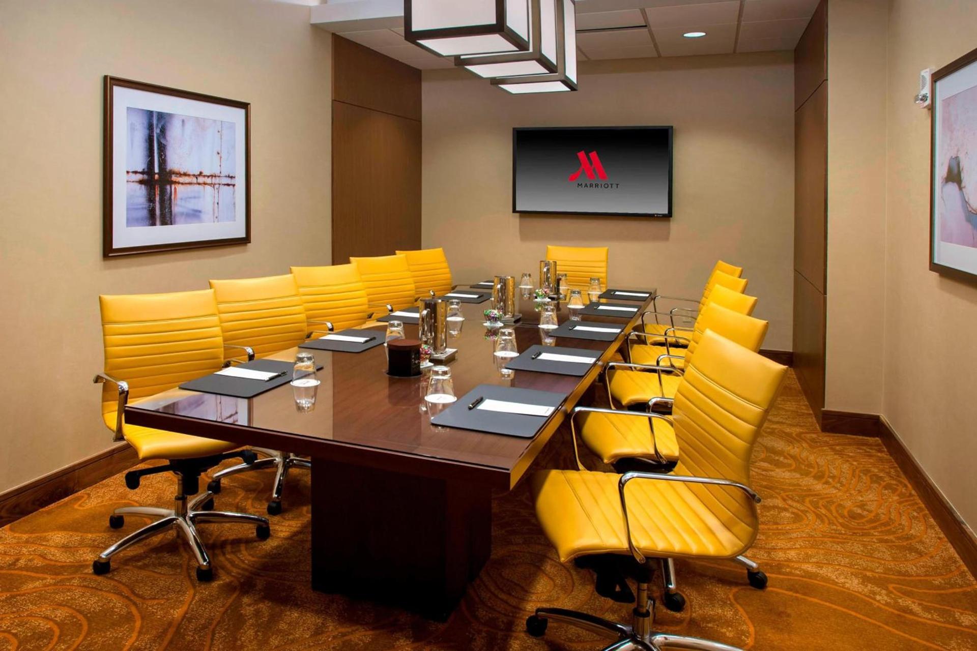 Newark Liberty International Airport Marriott photo 41