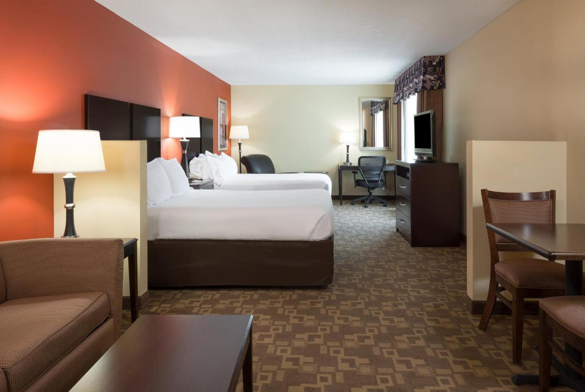 Holiday Inn Express & Suites Lexington Downtown Area-Keeneland by IHG photo 18