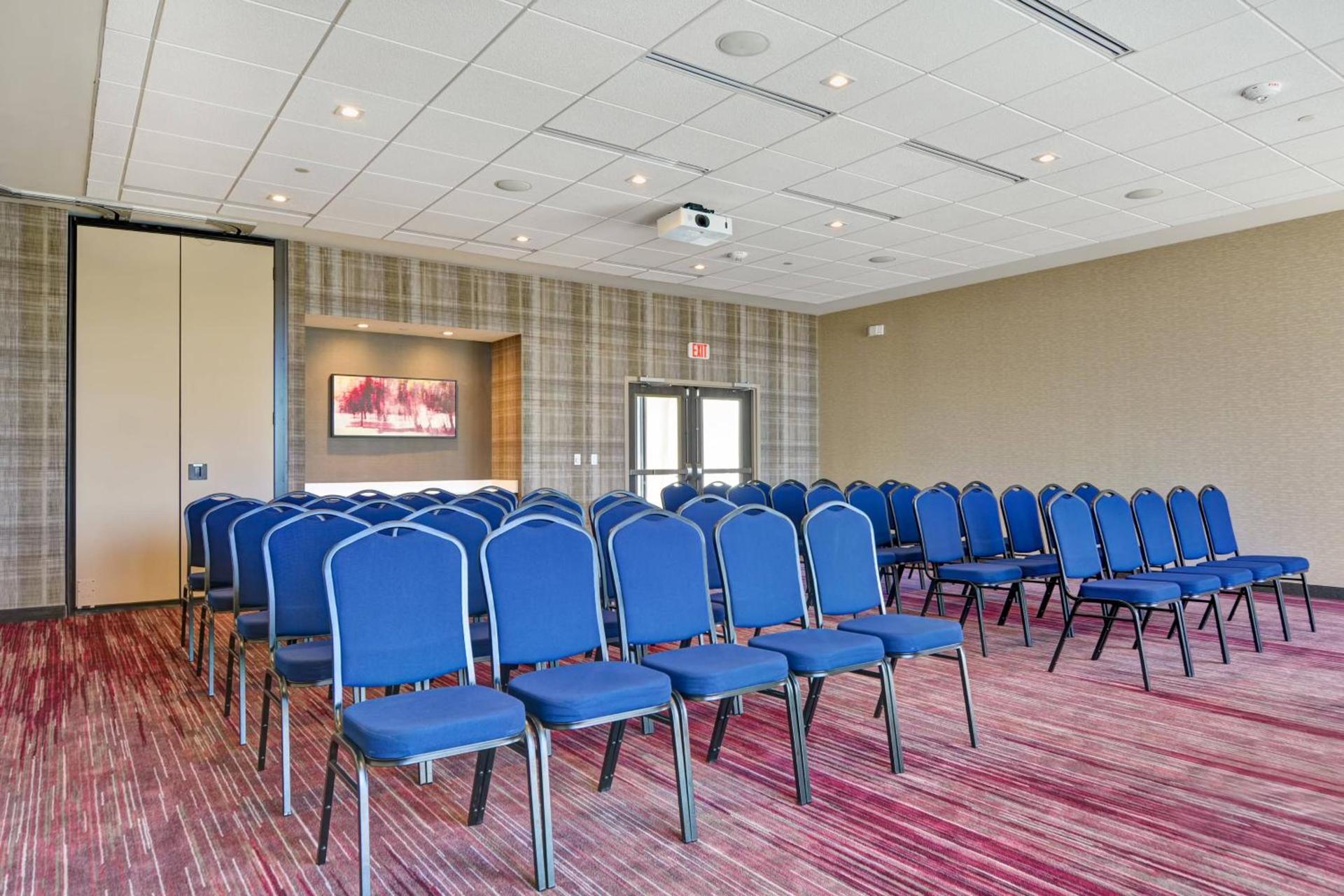 Courtyard by Marriott Bentonville Rogers Promenade photo 43