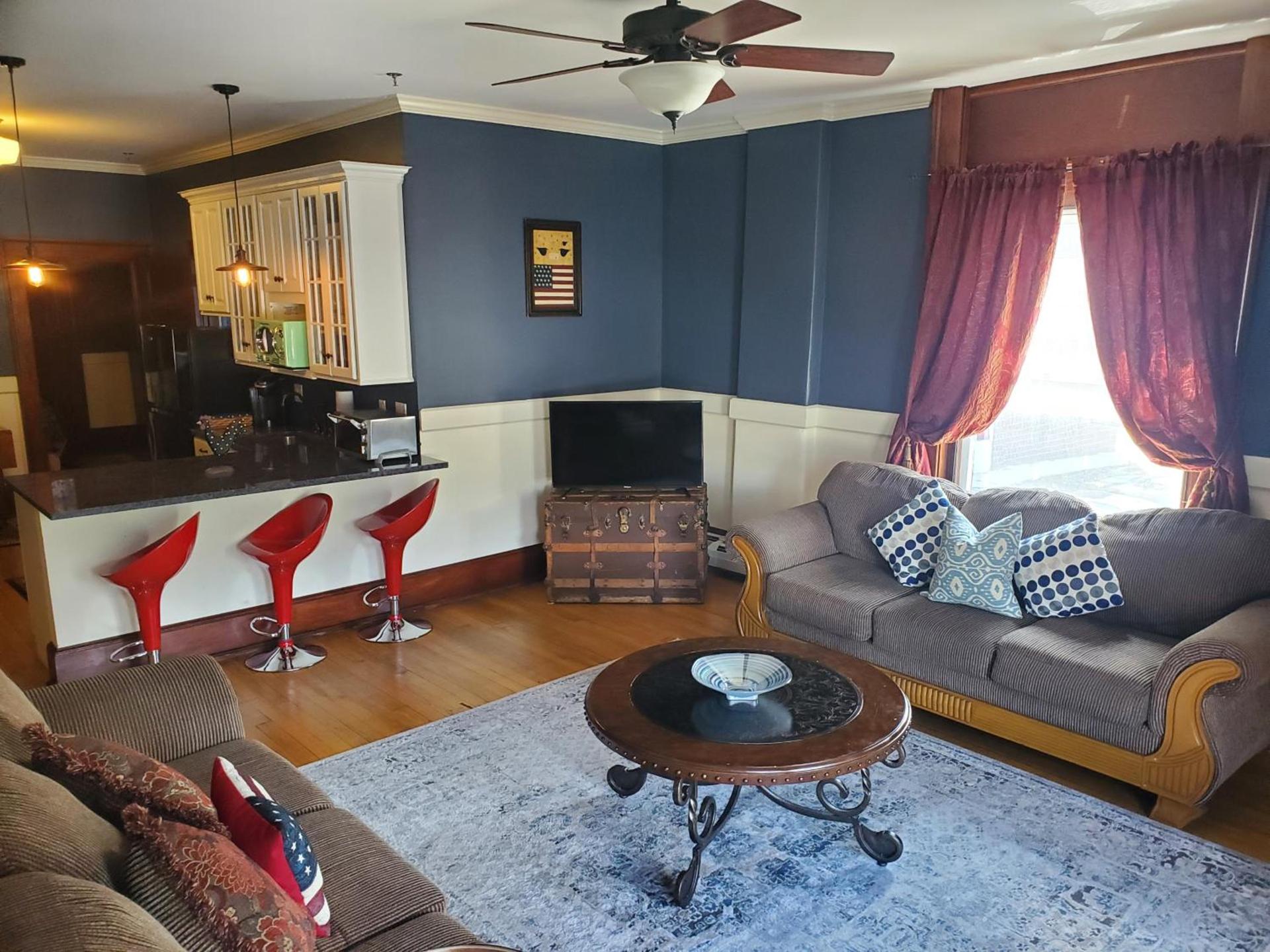 Firehouse Inn photo 22