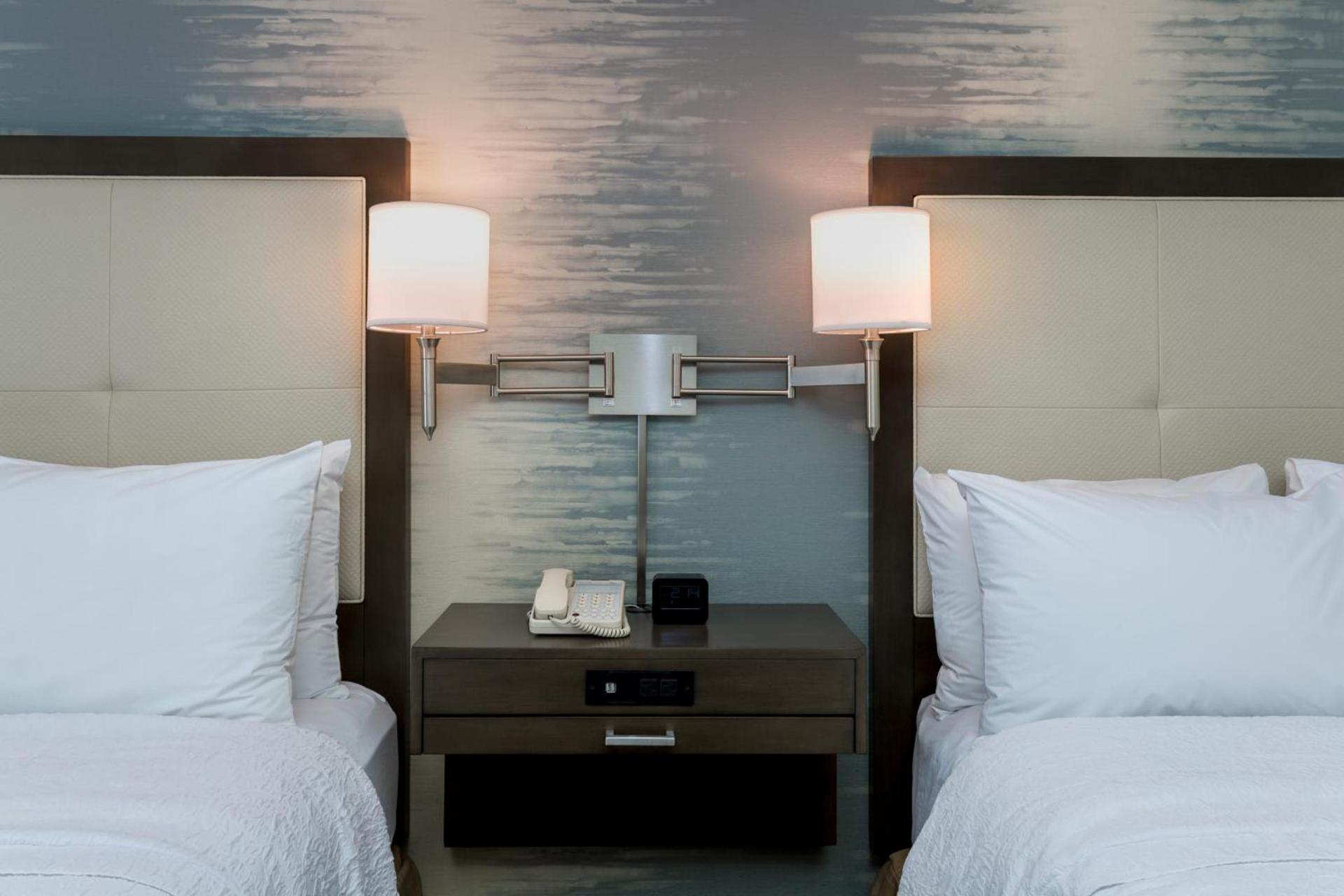 Hampton Inn & Suites San Diego-Poway photo 31