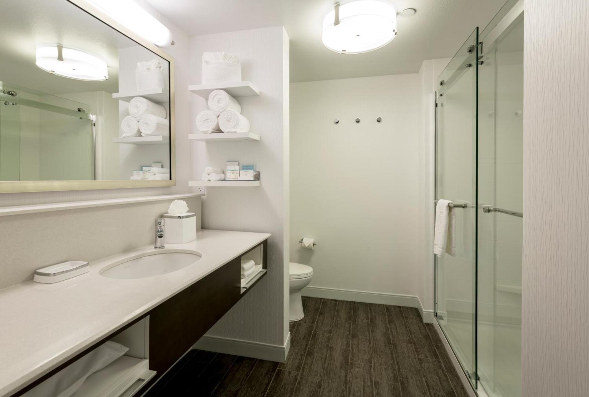 Hampton Inn & Suites San Diego-Poway photo 38