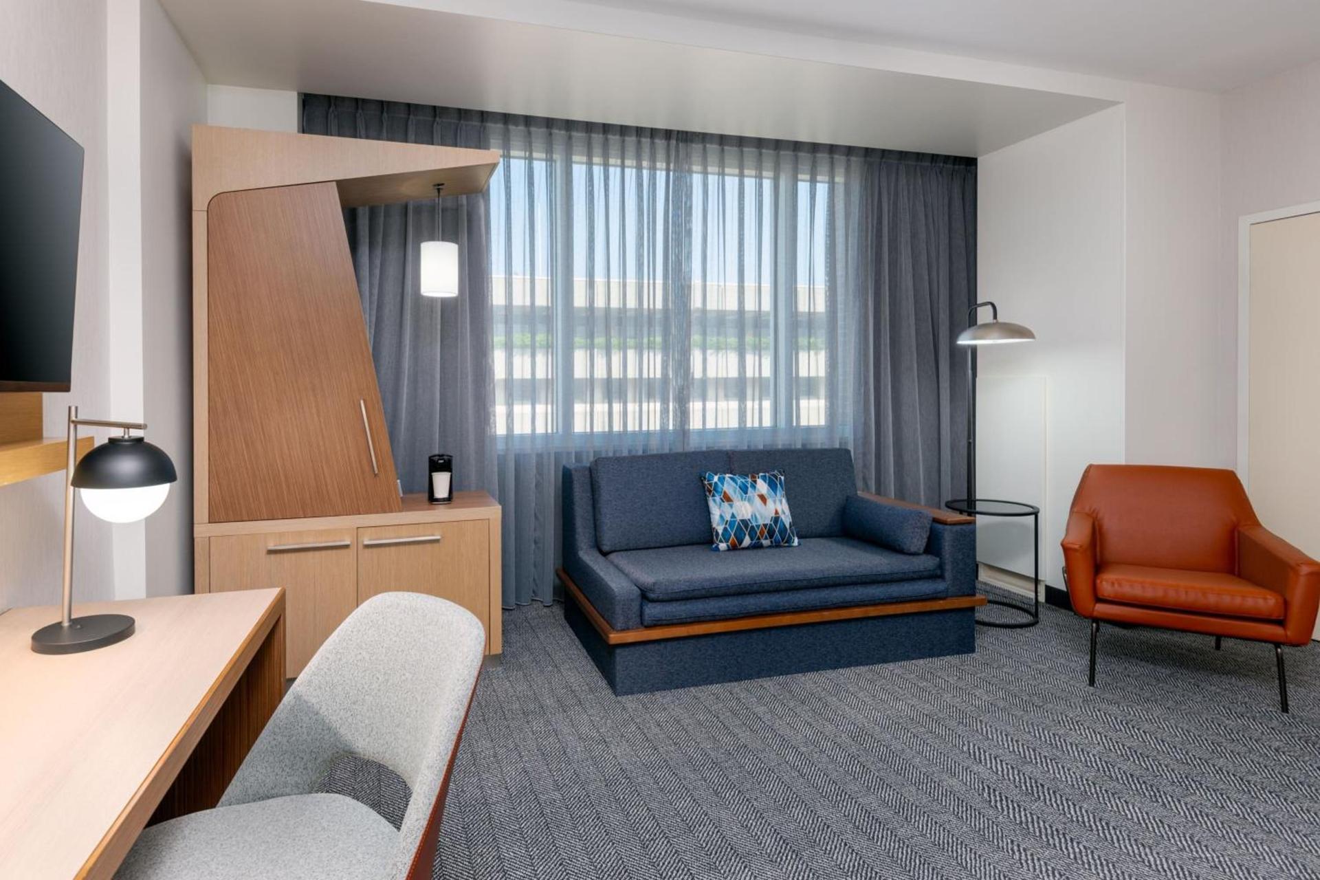 Courtyard by Marriott Buffalo Downtown/Canalside photo 5