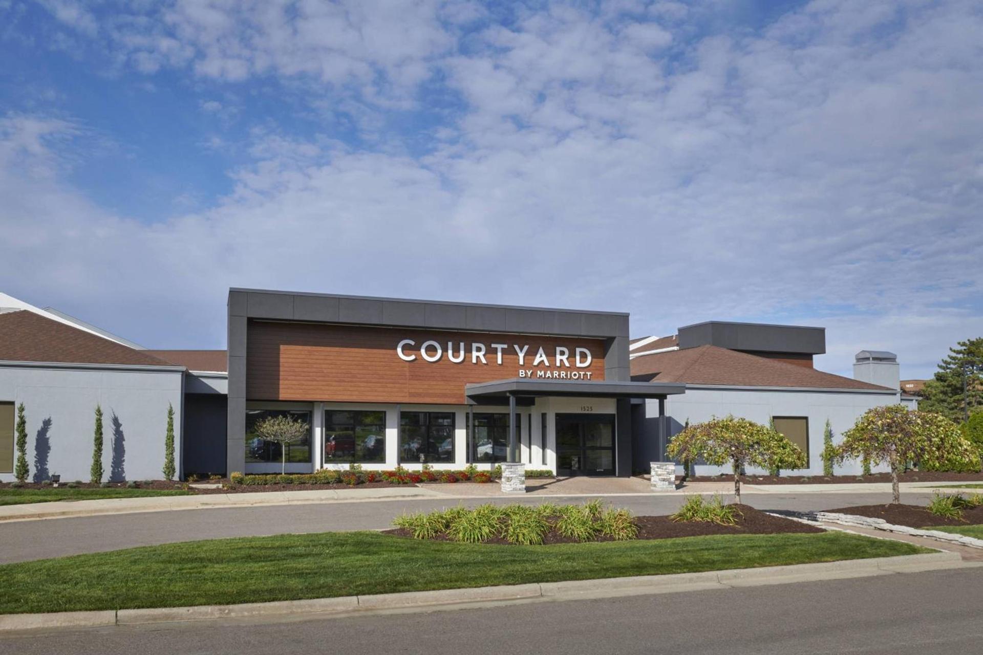 Courtyard by Marriott Detroit Troy — hotel in Troy